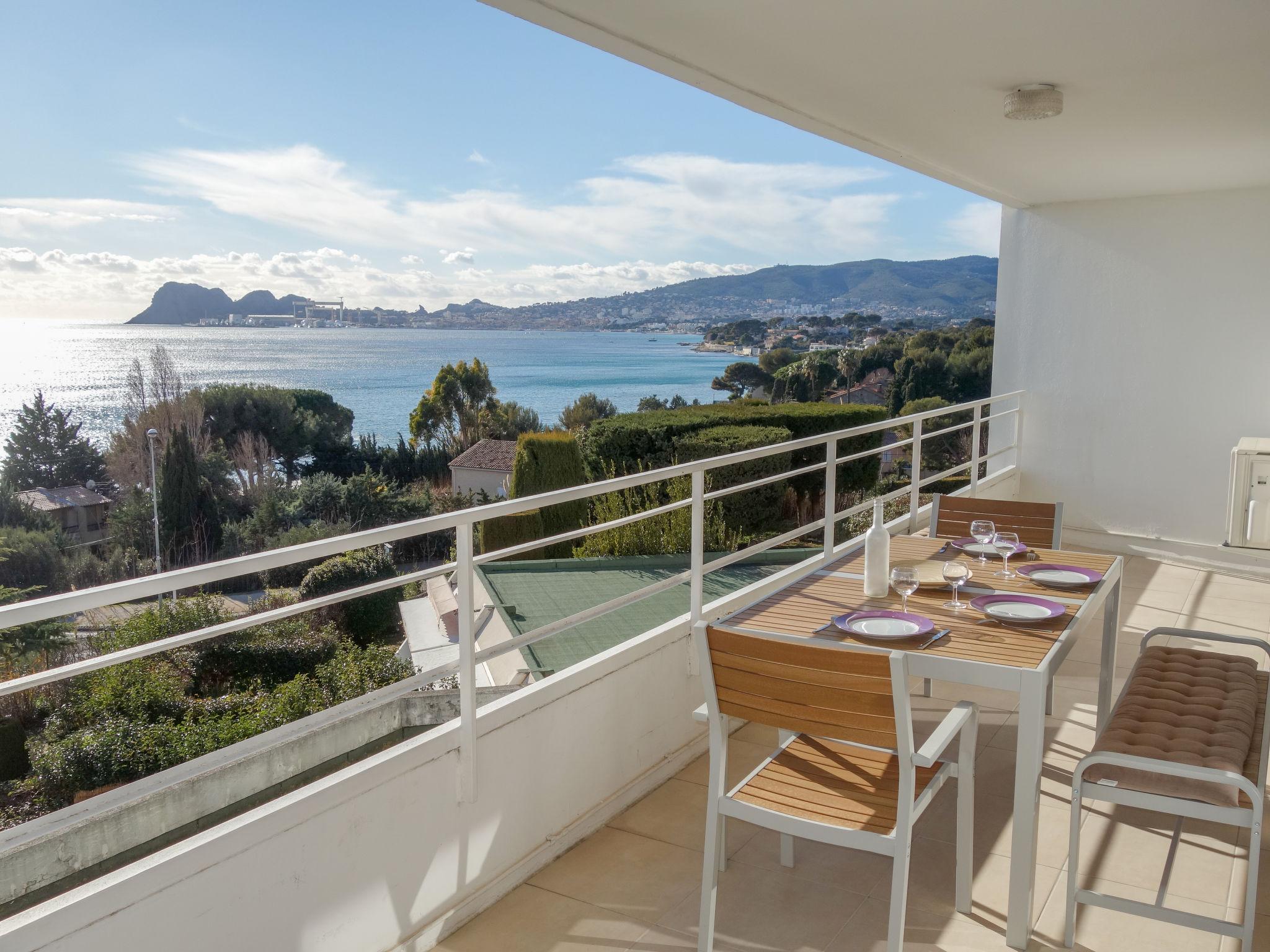 Foto 5 - Appartamento con 2 camere da letto a La Ciotat con terrazza e vista mare