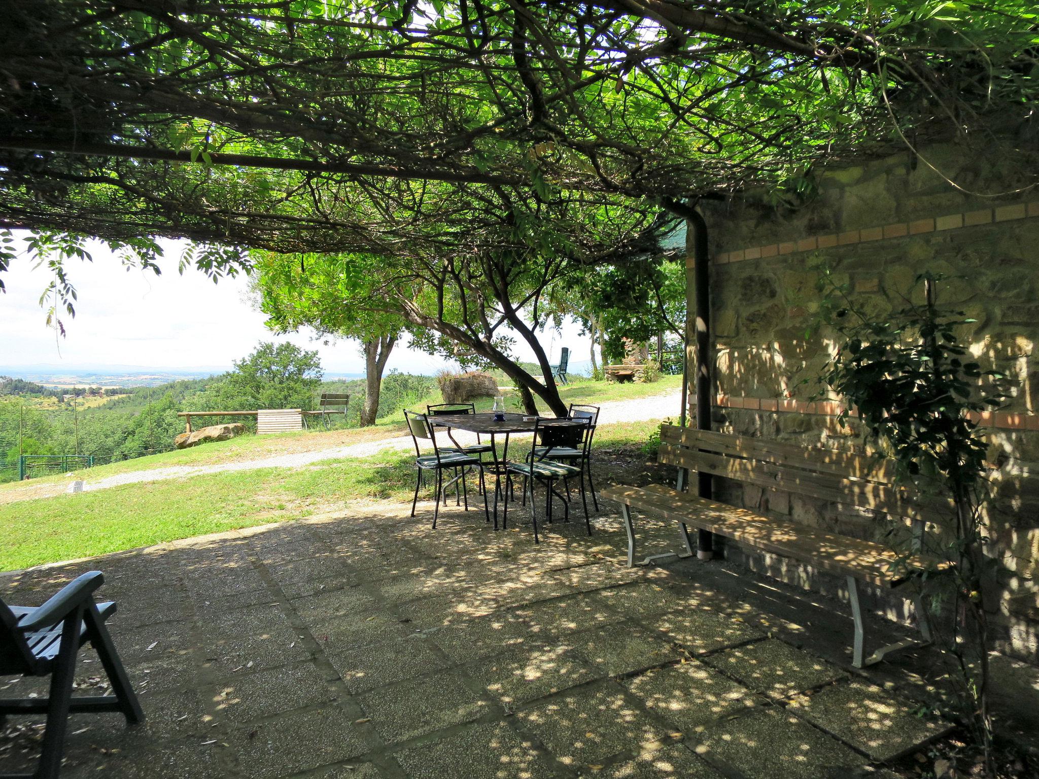 Foto 4 - Casa de 2 habitaciones en Paciano con piscina y vistas a la montaña