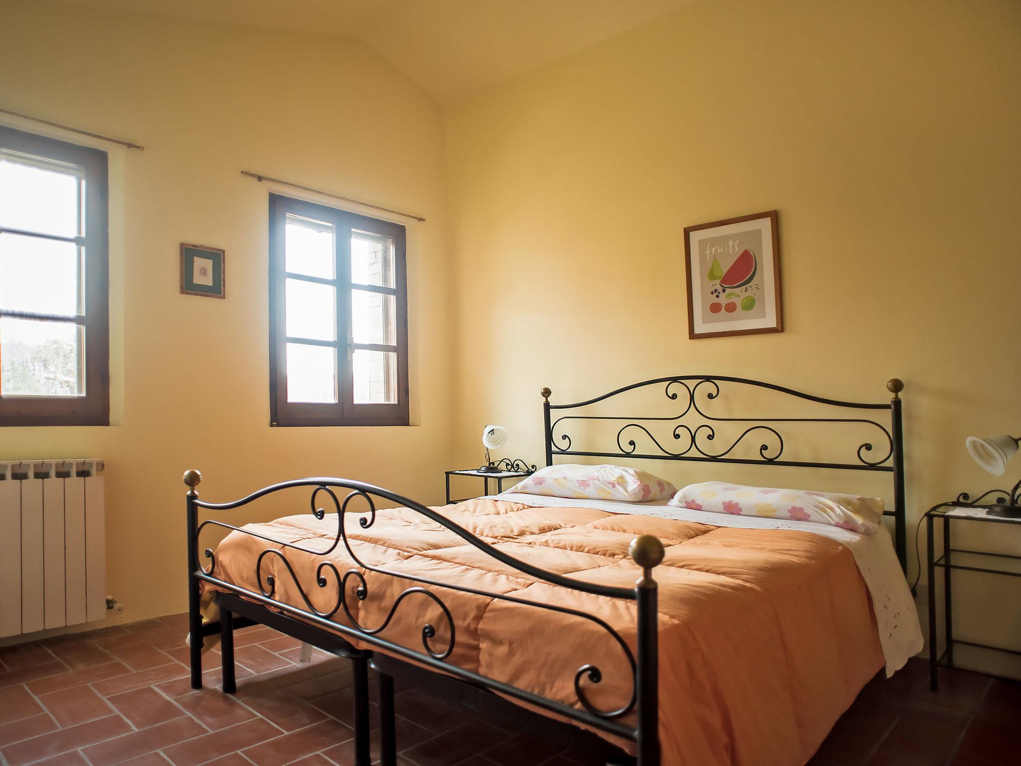 Photo 17 - 2 bedroom House in Paciano with swimming pool and garden