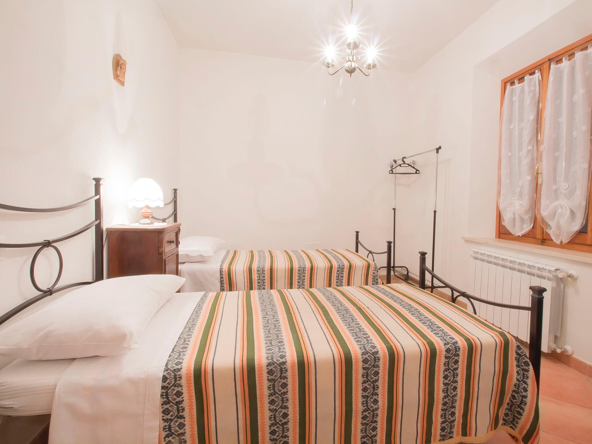 Foto 14 - Appartamento con 5 camere da letto a Riparbella con piscina privata e giardino