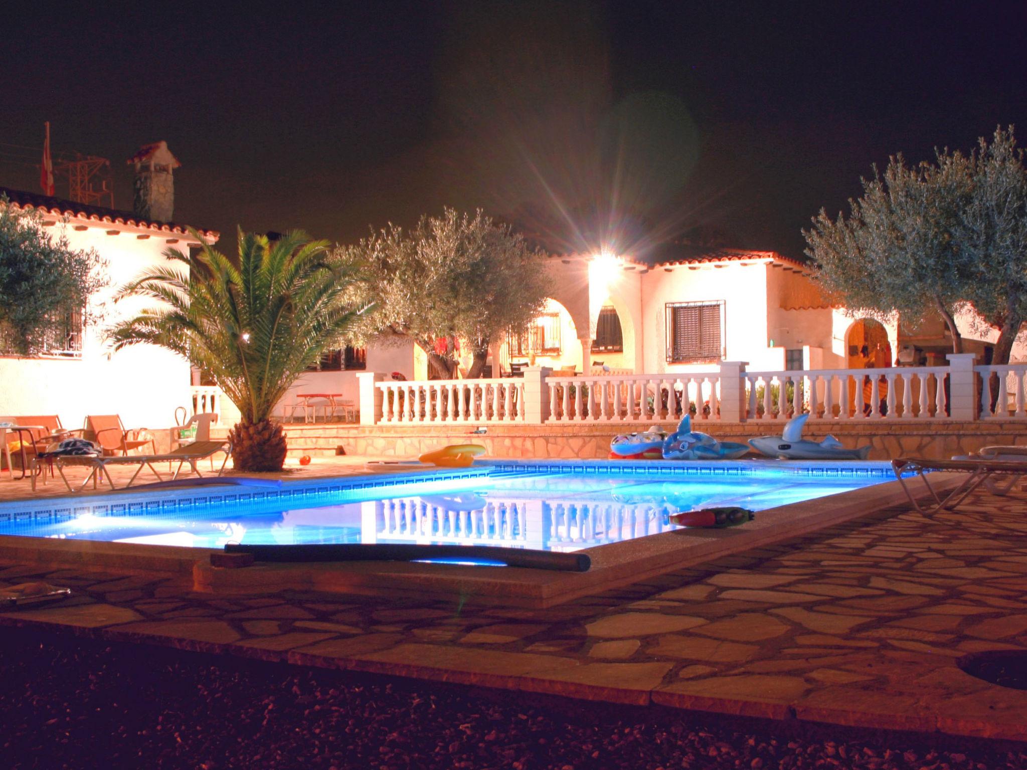 Photo 26 - Maison de 3 chambres à Mont-roig del Camp avec piscine privée et vues à la mer