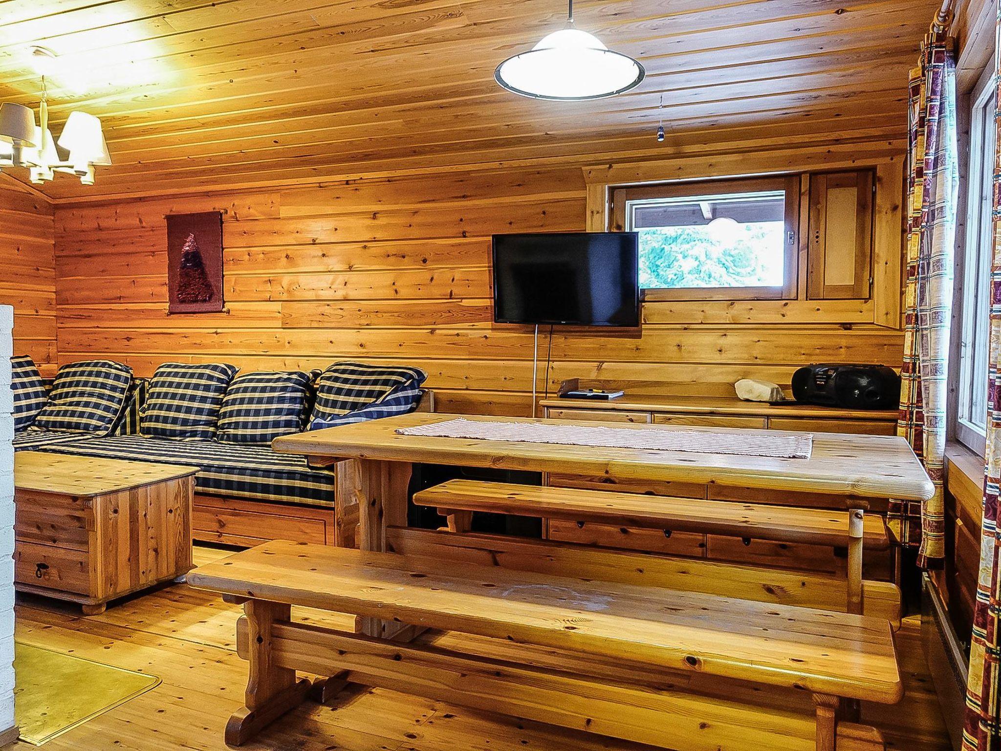 Foto 10 - Casa de 2 quartos em Muonio com sauna e vista para a montanha
