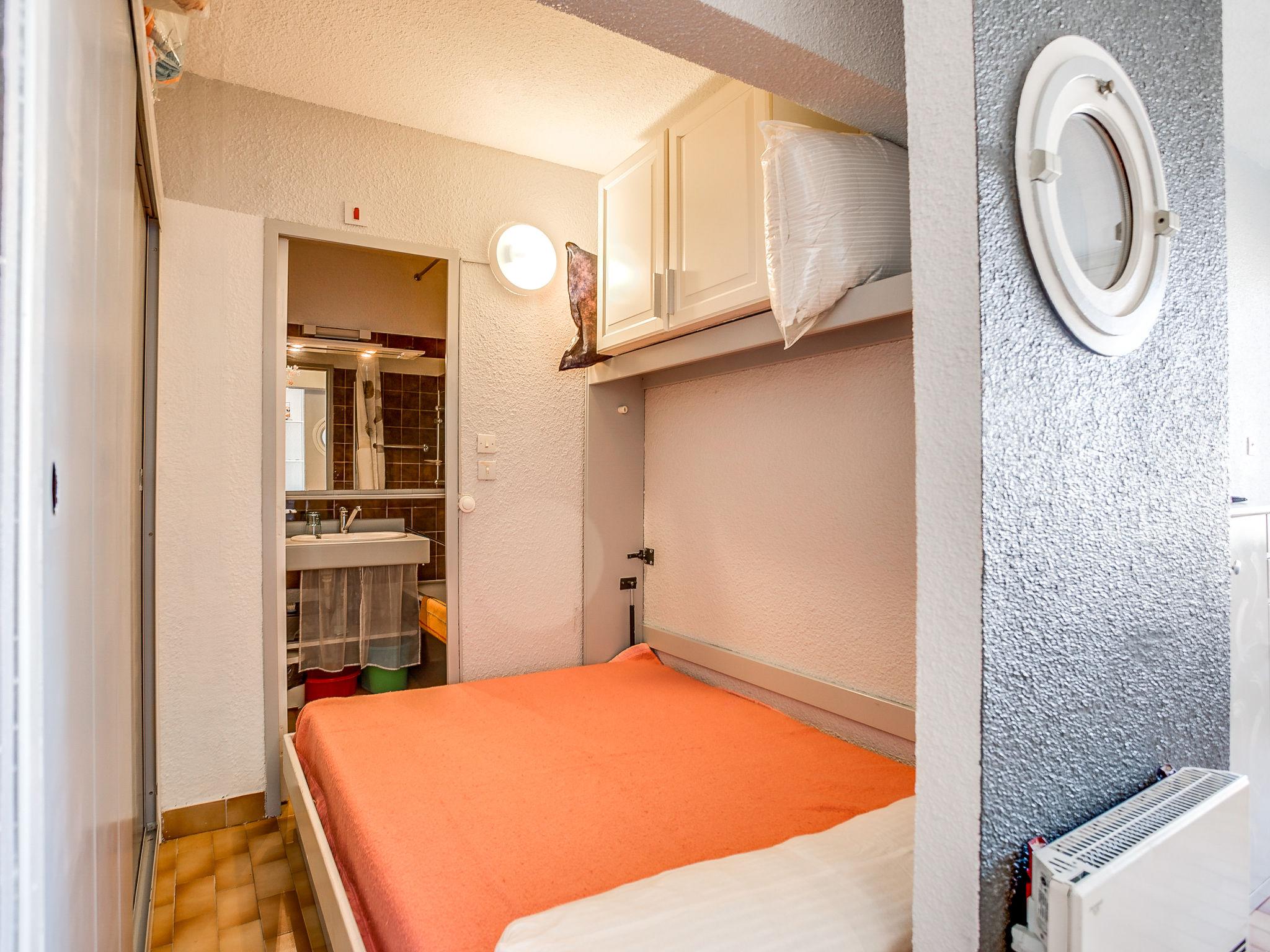 Foto 4 - Apartamento de 1 habitación en Agde con piscina privada y vistas al mar