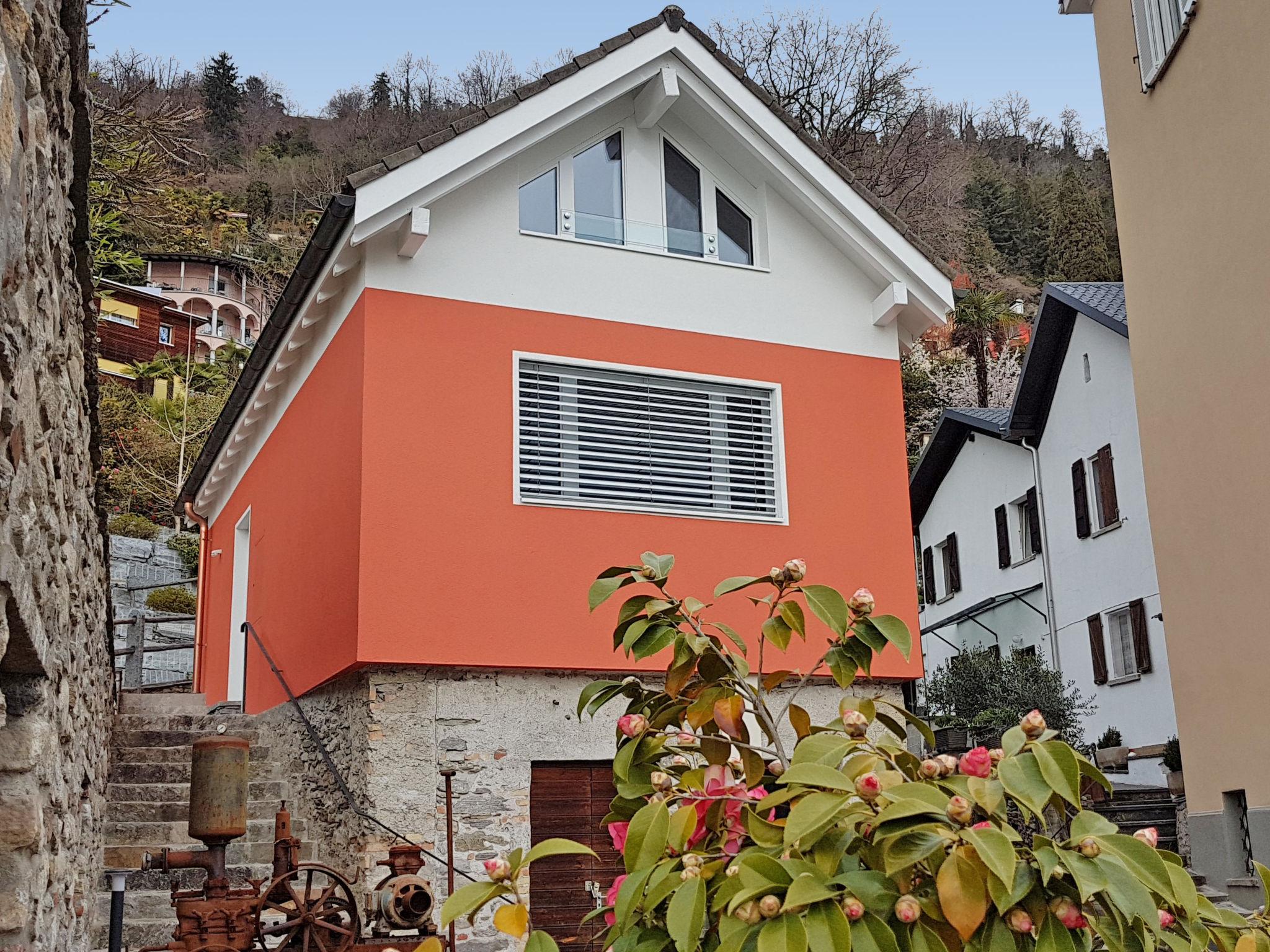 Photo 2 - Maison de 1 chambre à Minusio avec jardin et terrasse