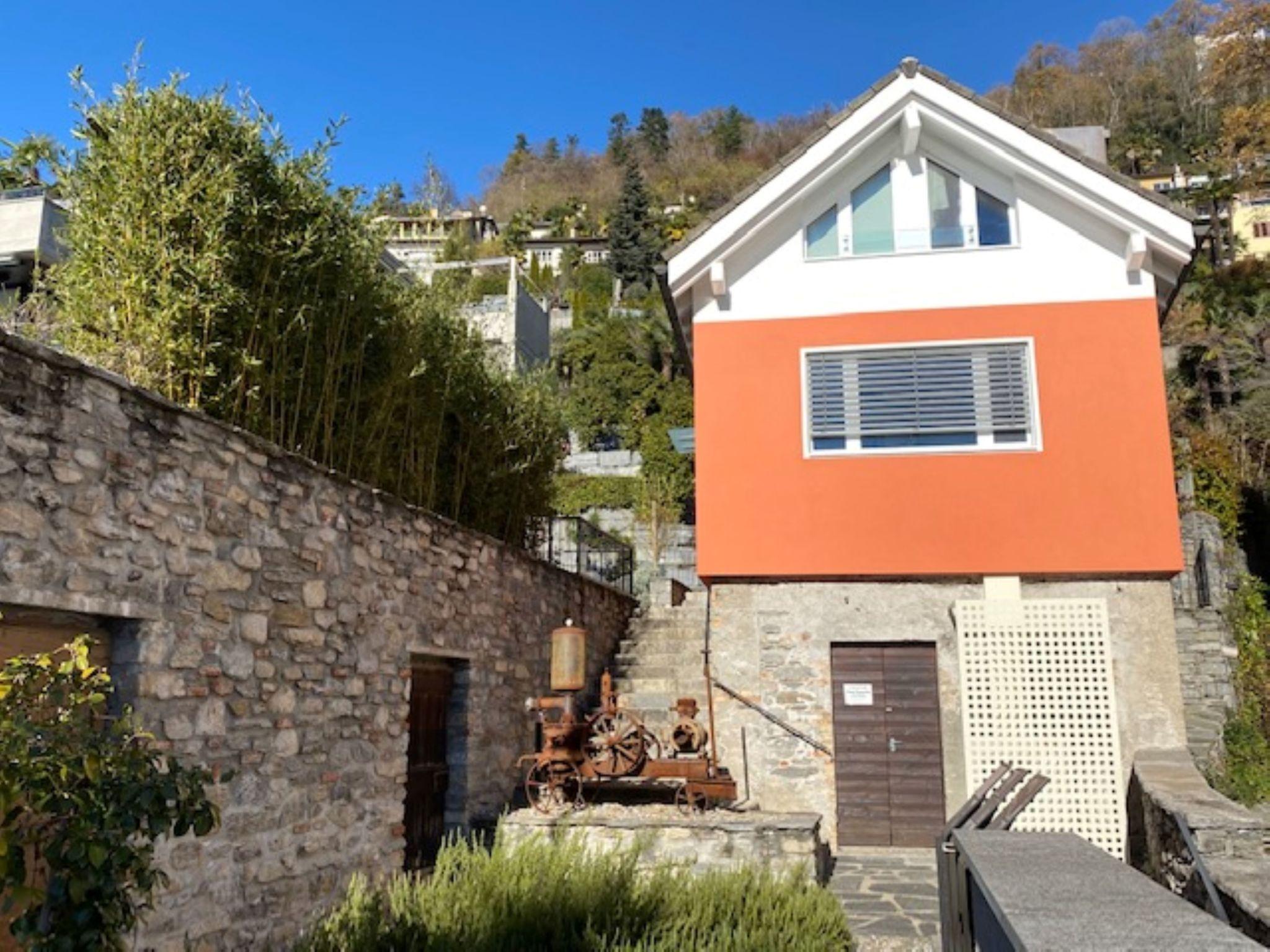 Photo 23 - Maison de 1 chambre à Minusio avec jardin et vues sur la montagne