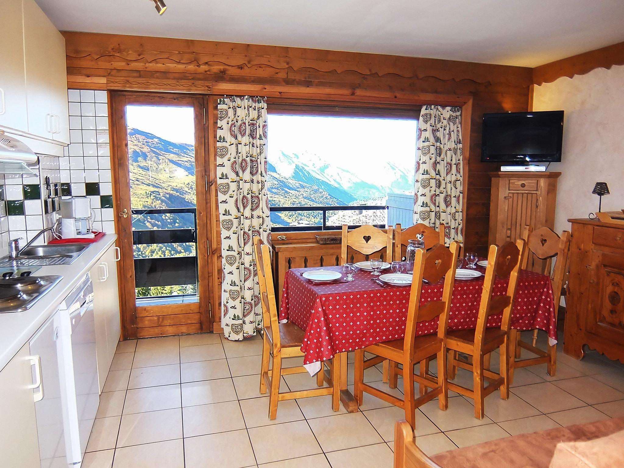 Photo 10 - 2 bedroom Apartment in Les Belleville with mountain view