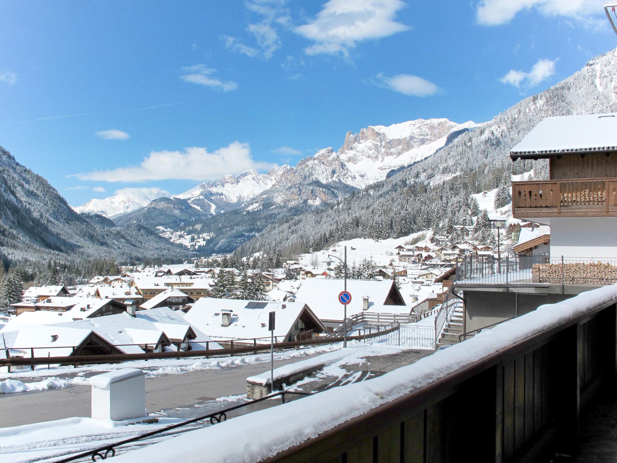 Foto 21 - Apartamento de 2 quartos em Campitello di Fassa com terraço