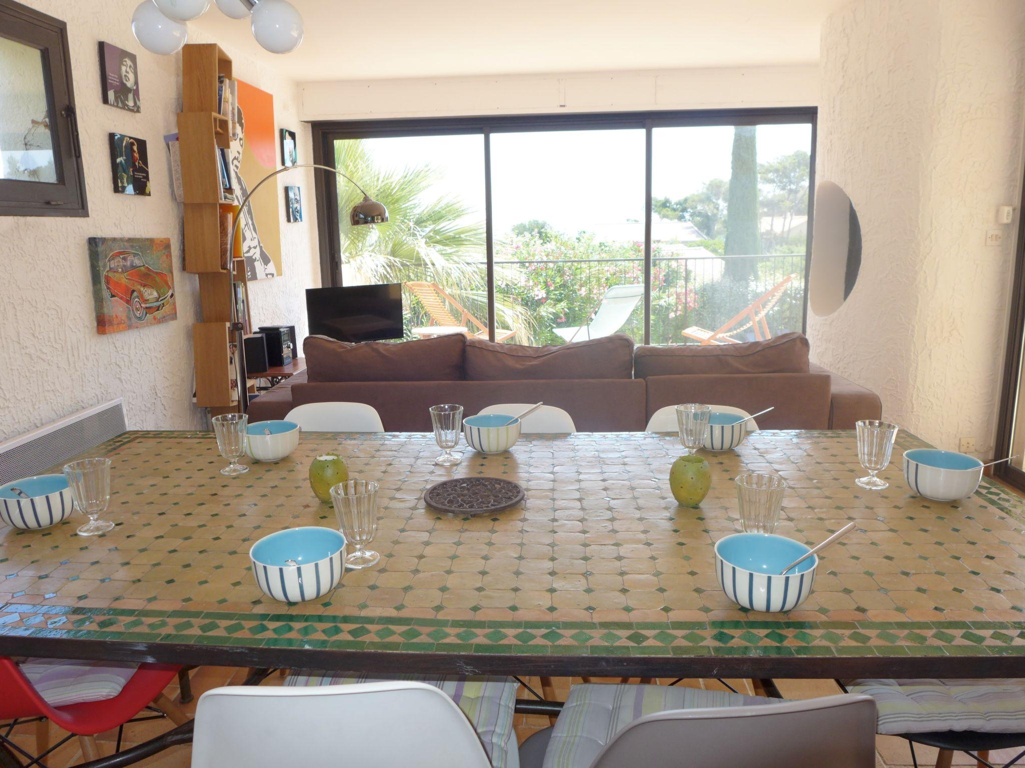Photo 7 - 3 bedroom House in Roquebrune-sur-Argens with private pool and sea view