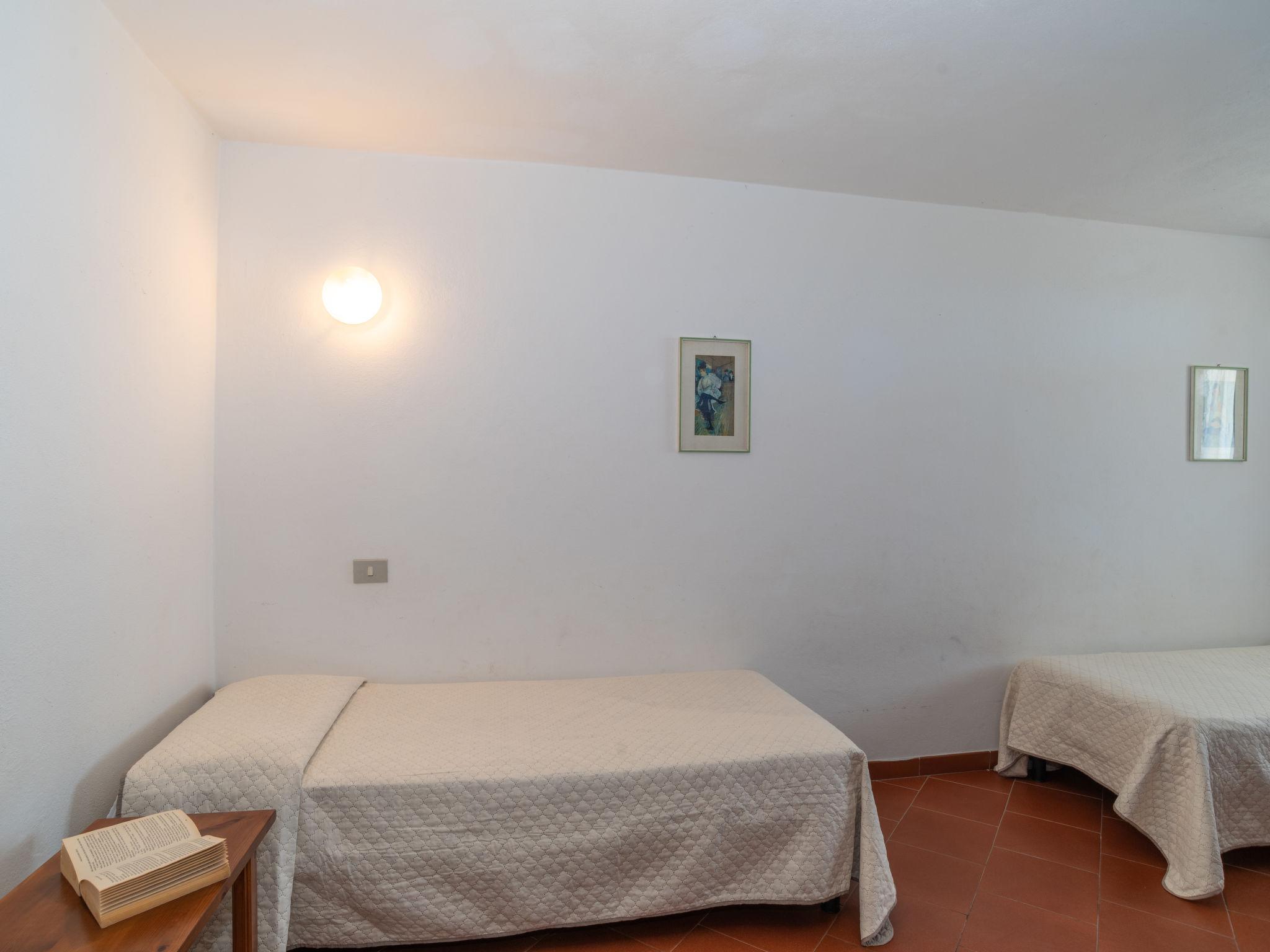Foto 13 - Apartamento de 3 quartos em Valledoria com jardim e vistas do mar