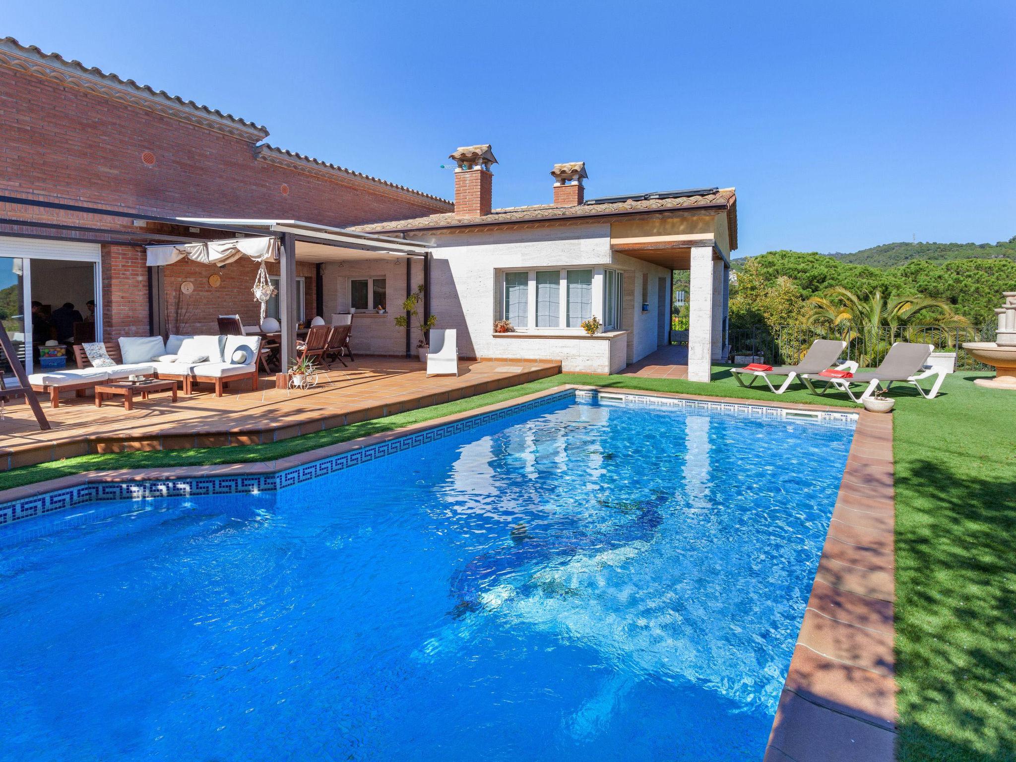 Foto 1 - Haus mit 5 Schlafzimmern in Calonge i Sant Antoni mit privater pool und blick aufs meer