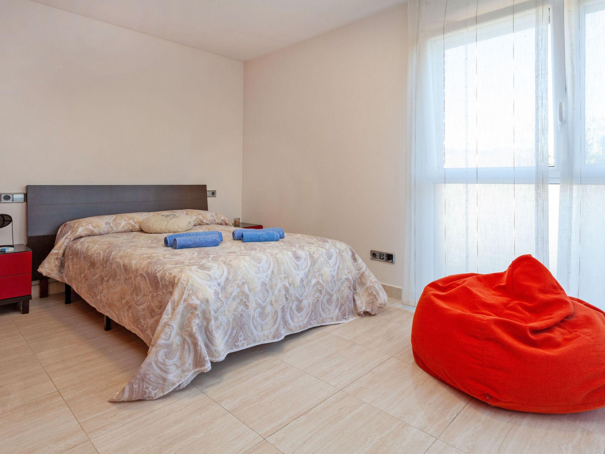 Foto 11 - Casa de 5 quartos em Calonge i Sant Antoni com piscina privada e vistas do mar