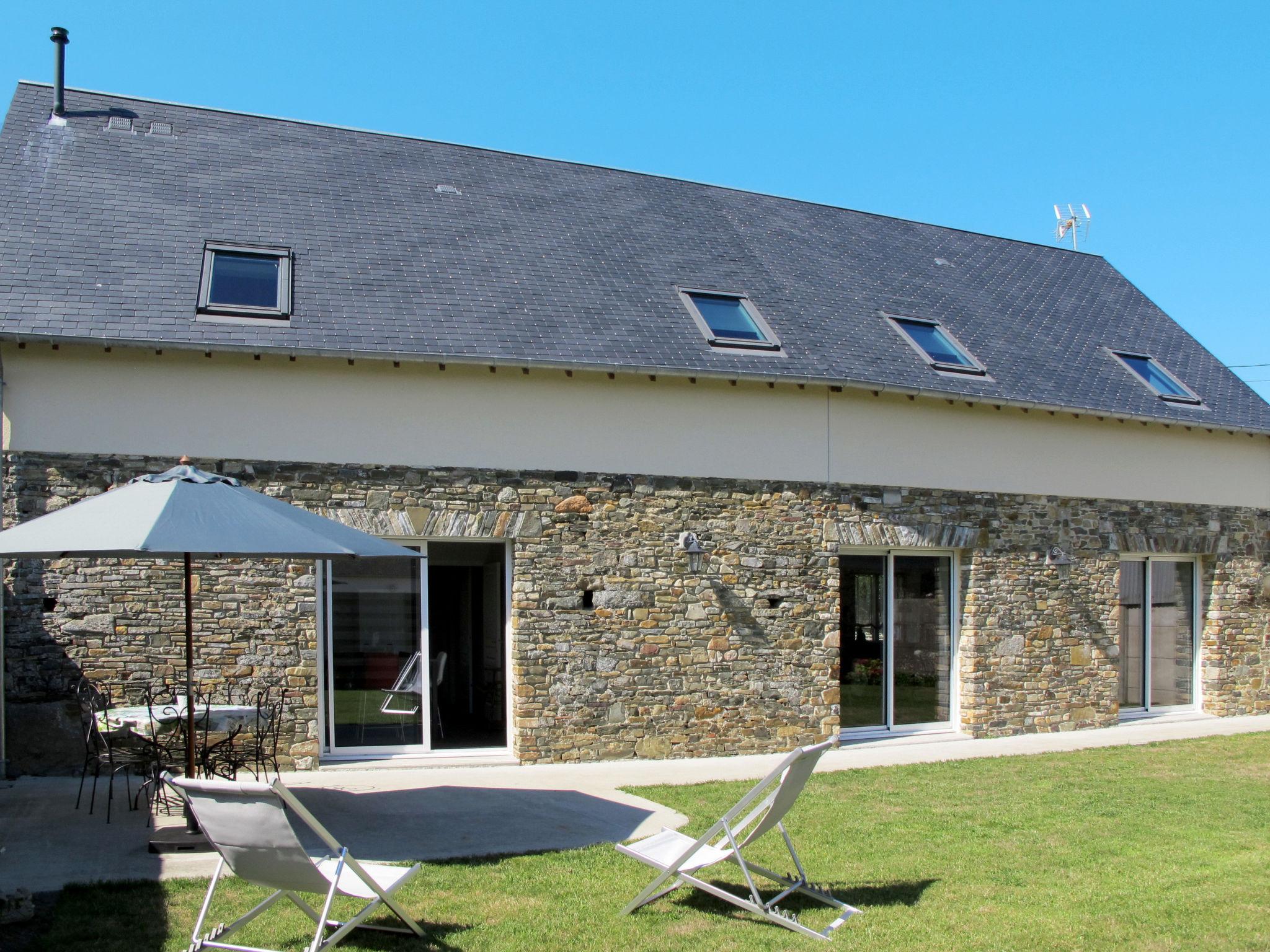 Photo 18 - Maison de 3 chambres à Bretteville-sur-Ay avec jardin et vues à la mer