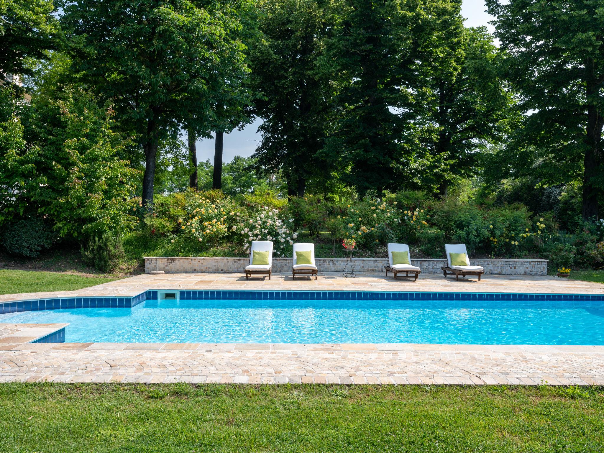 Photo 21 - 4 bedroom House in Fubine Monferrato with swimming pool and garden