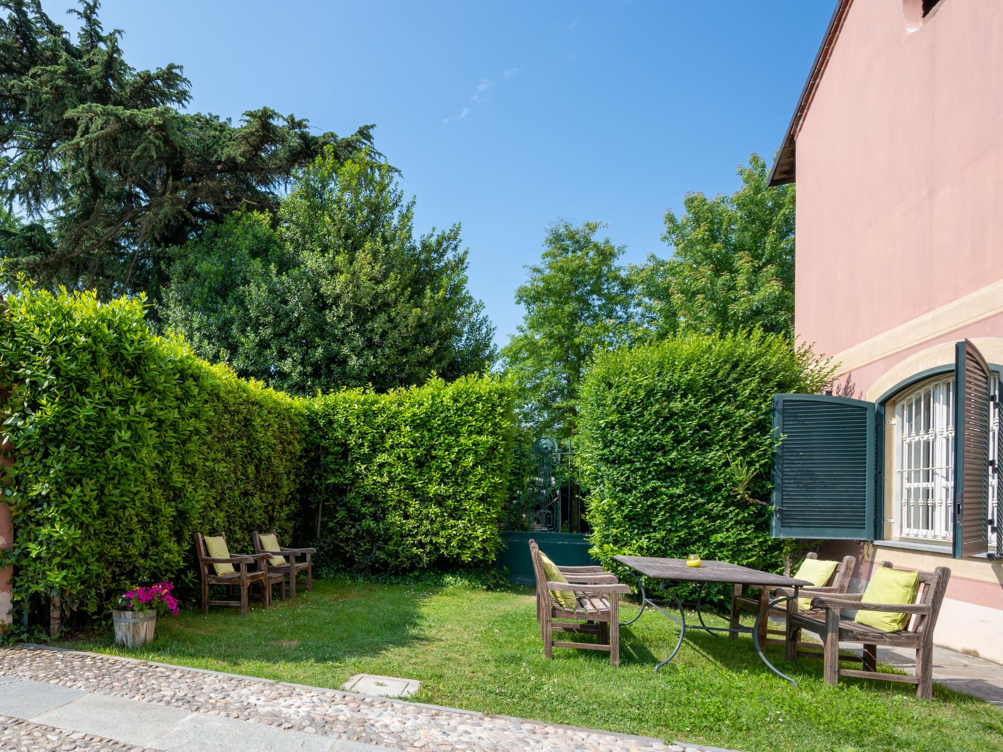 Photo 30 - 4 bedroom House in Fubine Monferrato with swimming pool and garden