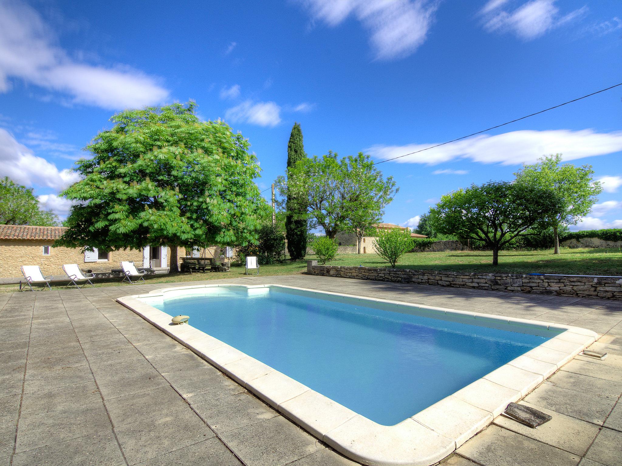 Foto 1 - Casa con 2 camere da letto a Bonnieux con piscina e giardino