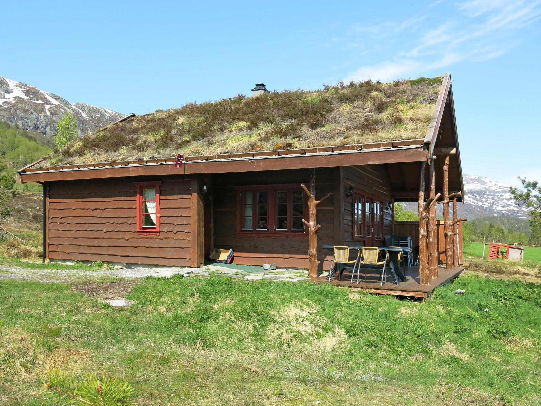 Foto 1 - Casa de 2 habitaciones en Viksdalen con jardín y terraza