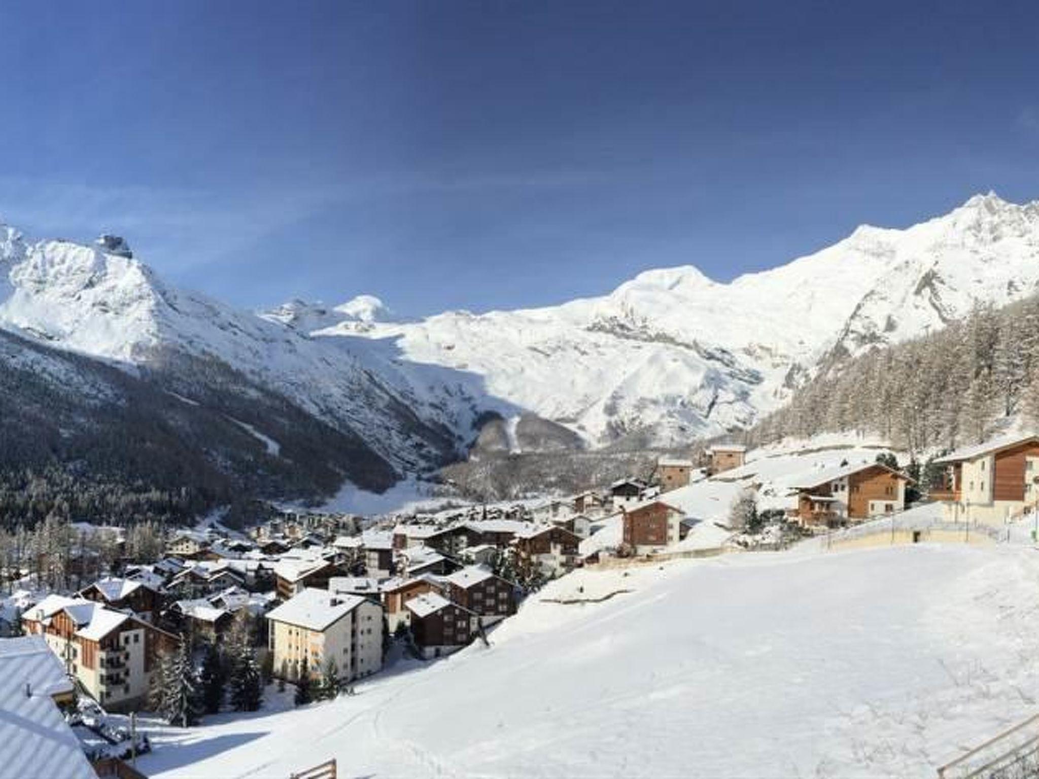 Foto 6 - Apartment mit 1 Schlafzimmer in Saas-Fee