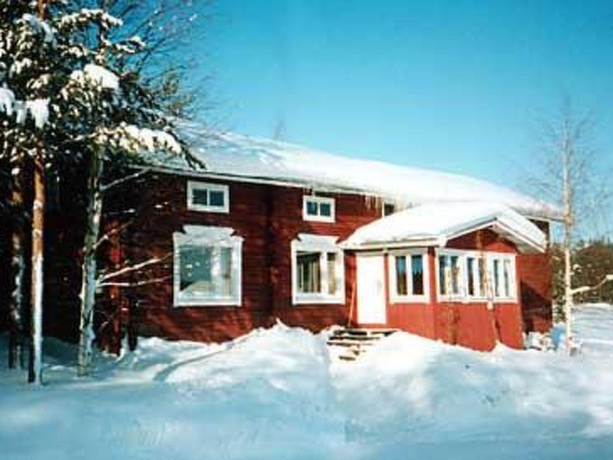 Photo 11 - Maison de 2 chambres à Pello avec sauna et vues sur la montagne