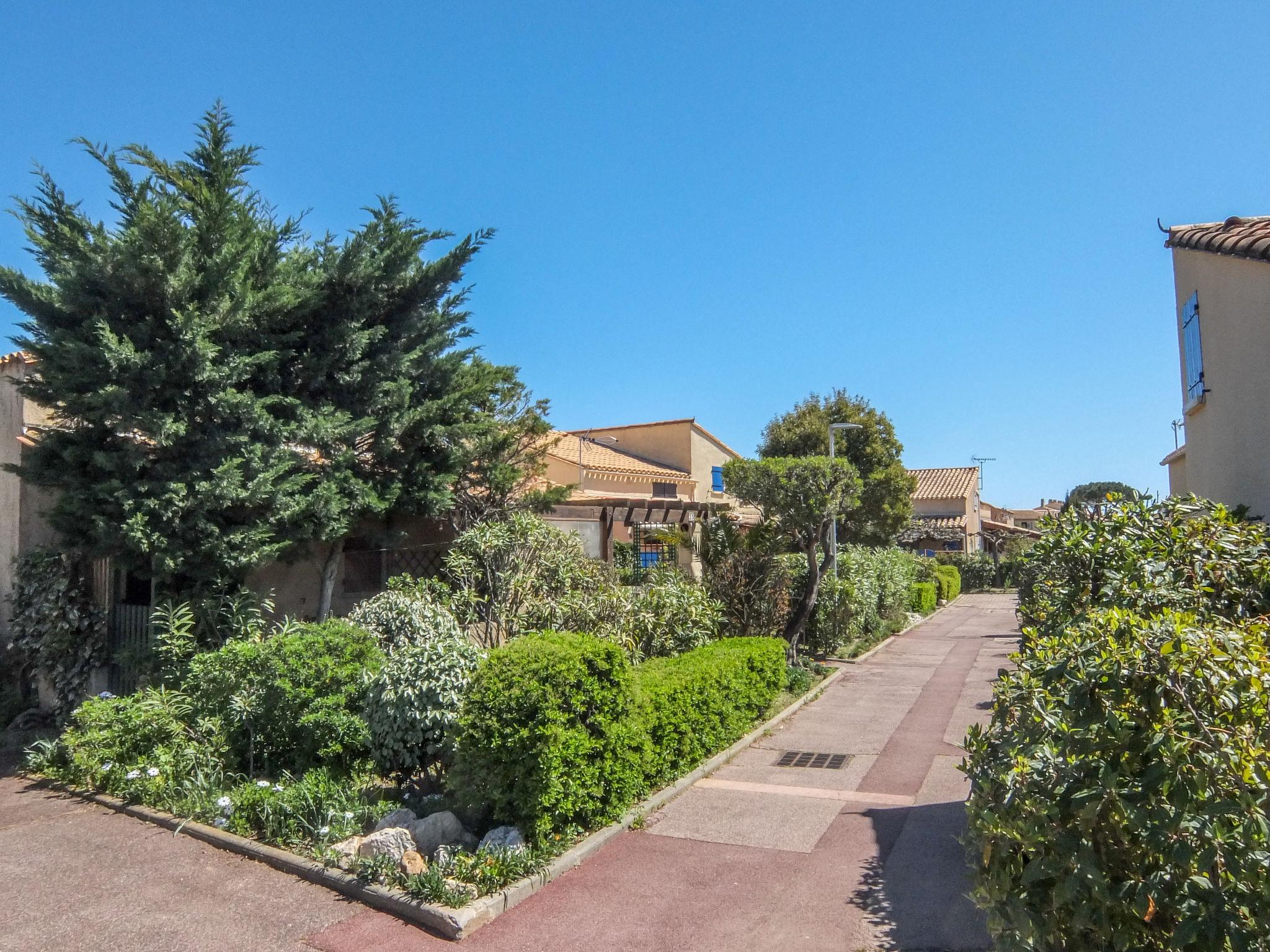 Photo 11 - Maison de 1 chambre à Saint-Cyprien avec terrasse