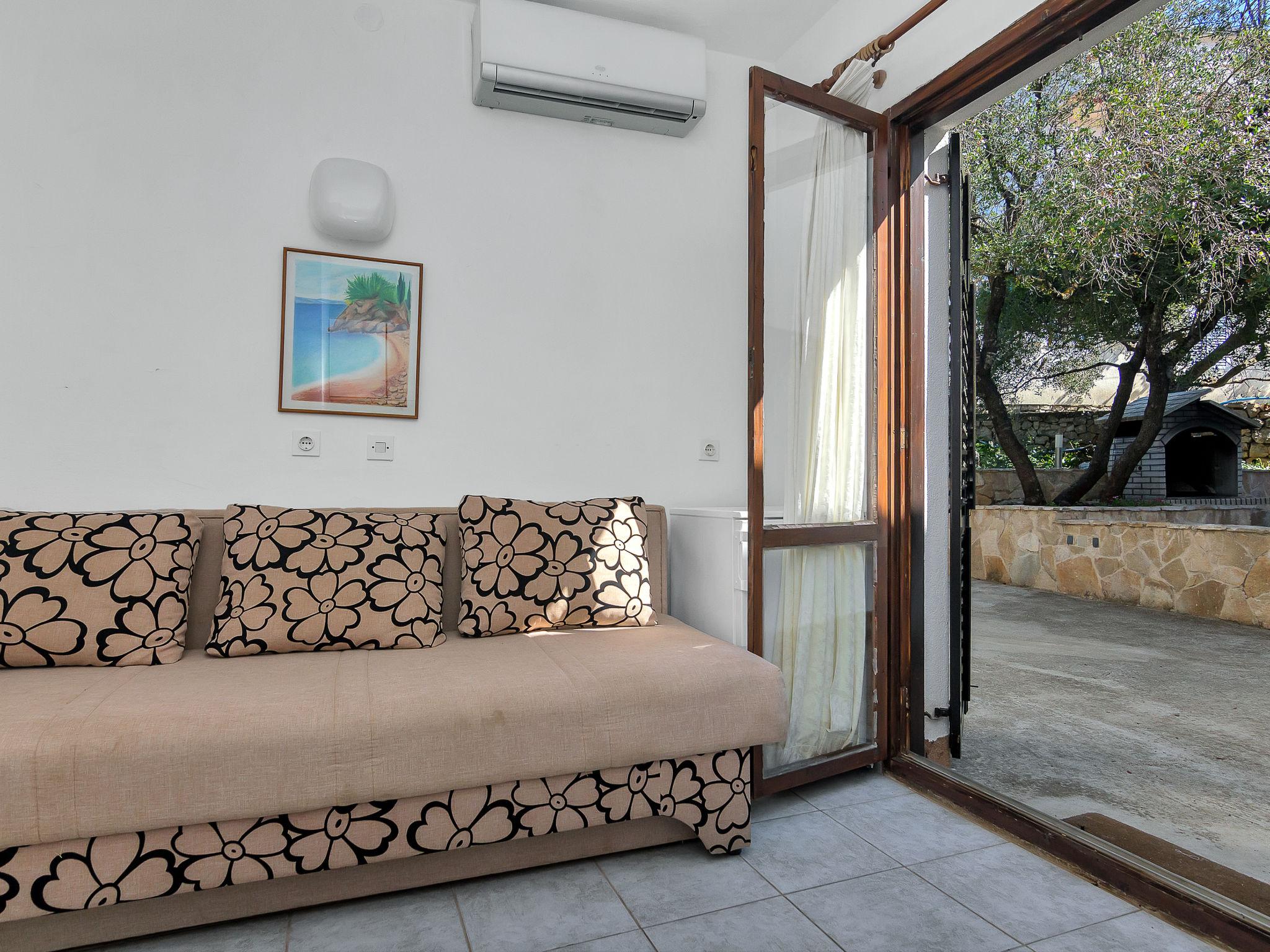 Foto 4 - Apartment mit 1 Schlafzimmer in Jelsa mit terrasse und blick aufs meer