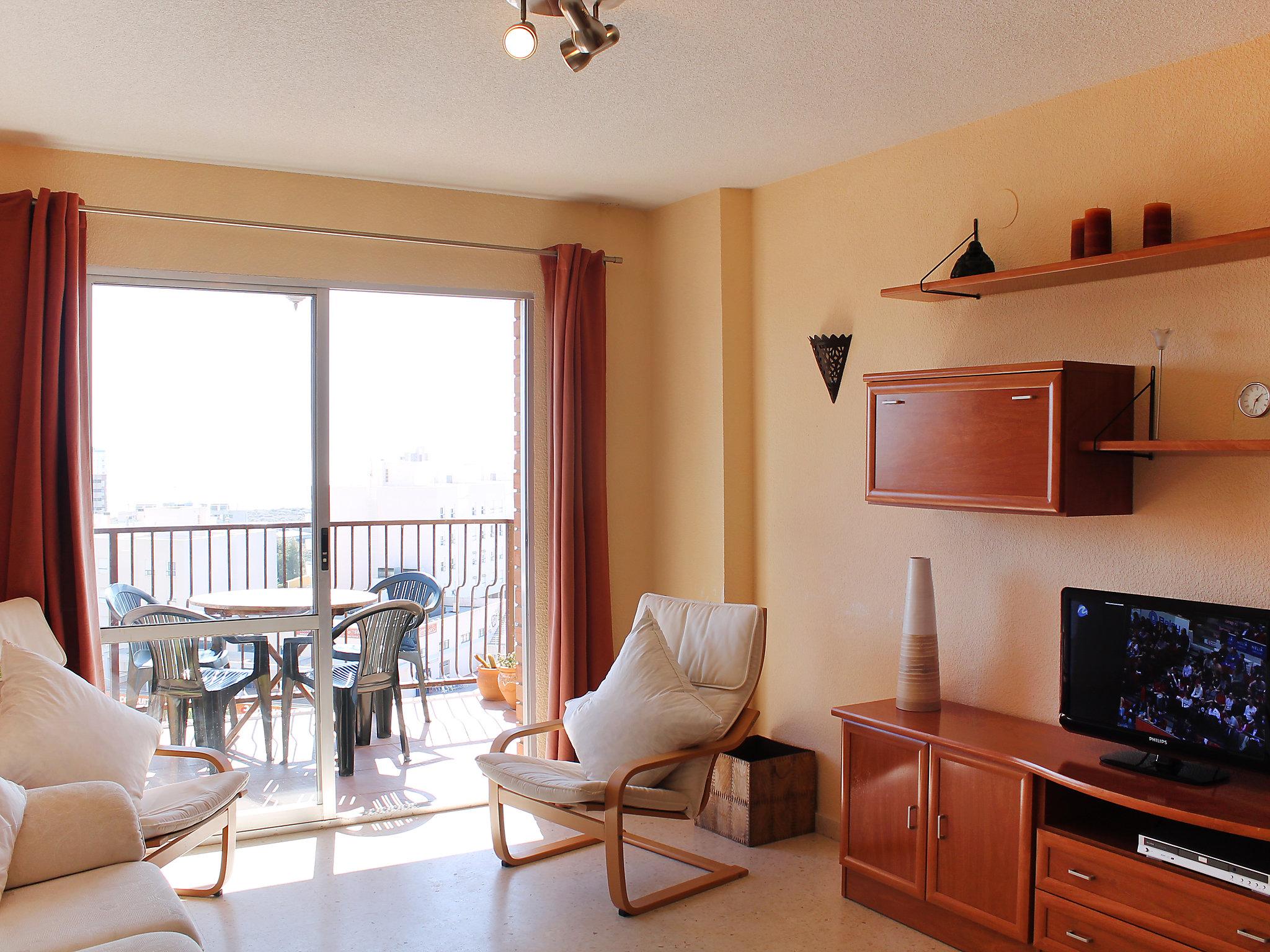 Foto 3 - Apartamento de 2 habitaciones en El Campello con piscina y vistas al mar