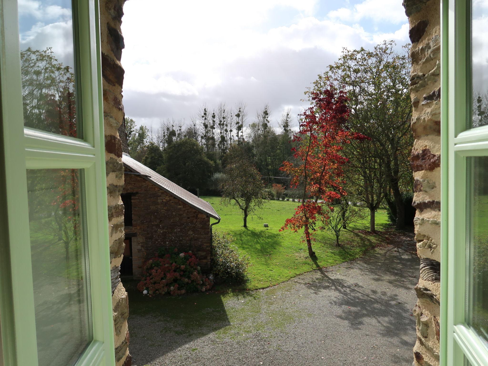 Photo 22 - Maison de 3 chambres à Val-Couesnon avec jardin et terrasse