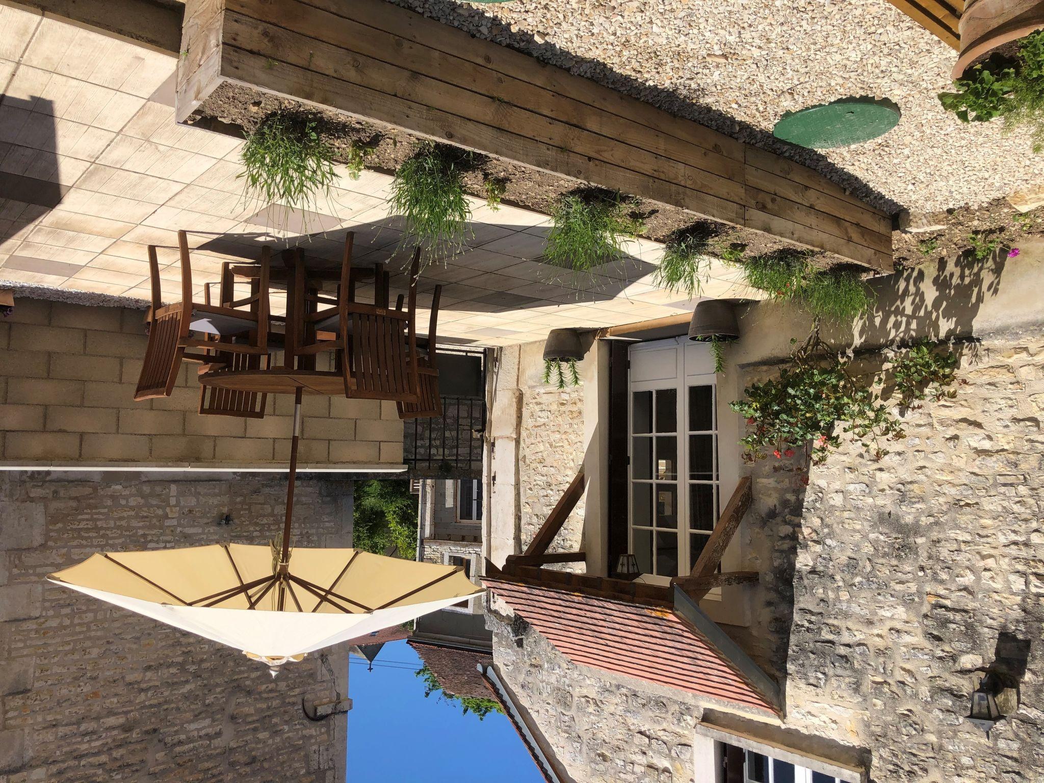 Foto 1 - Haus mit 2 Schlafzimmern in Viviers mit terrasse