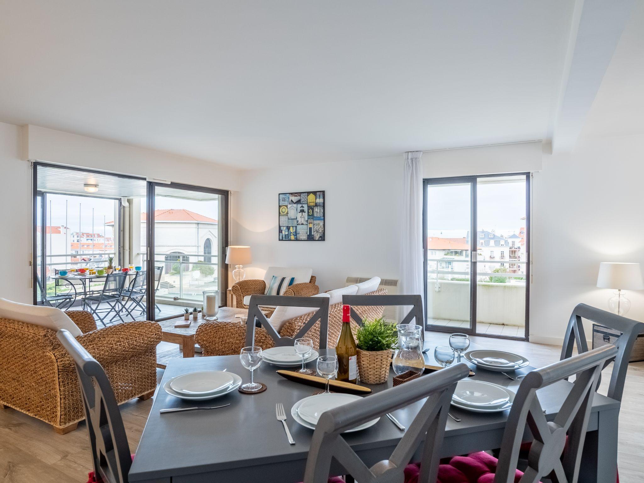 Foto 4 - Apartamento de 2 quartos em Biarritz com terraço e vistas do mar