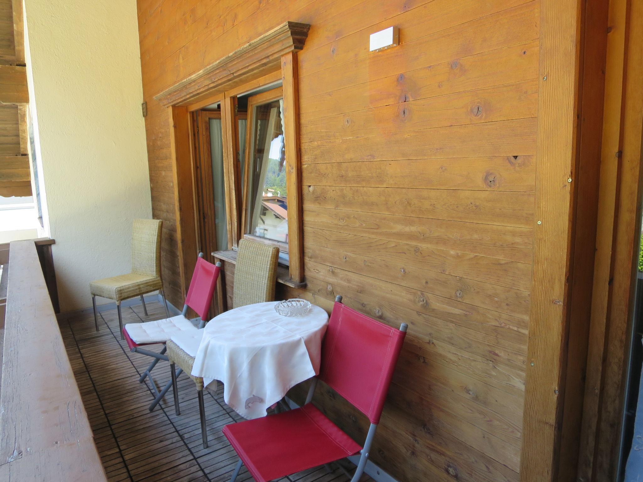 Foto 2 - Apartamento de 3 quartos em Aschau im Zillertal com vista para a montanha