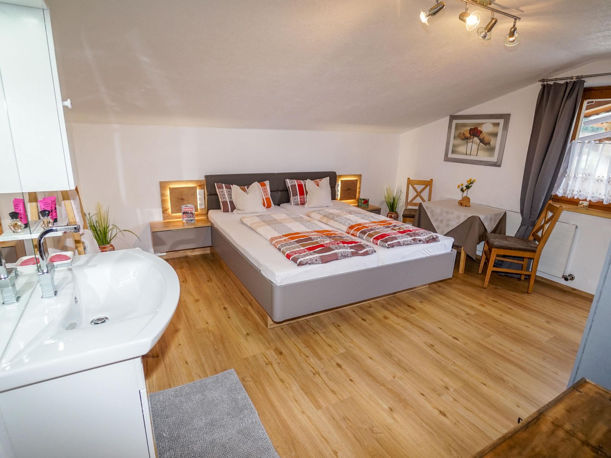 Foto 4 - Apartamento de 3 quartos em Aschau im Zillertal com jardim