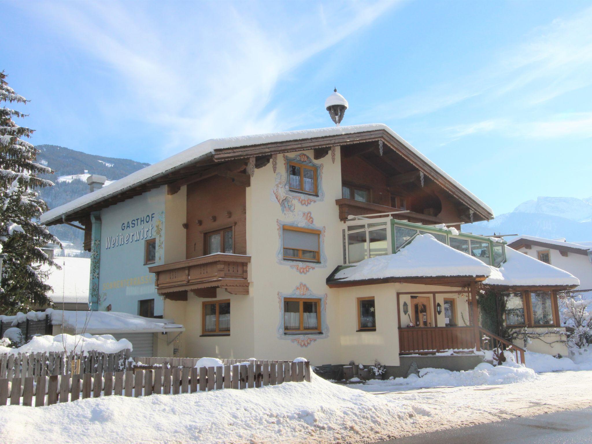 Photo 21 - Appartement de 3 chambres à Aschau im Zillertal avec vues sur la montagne