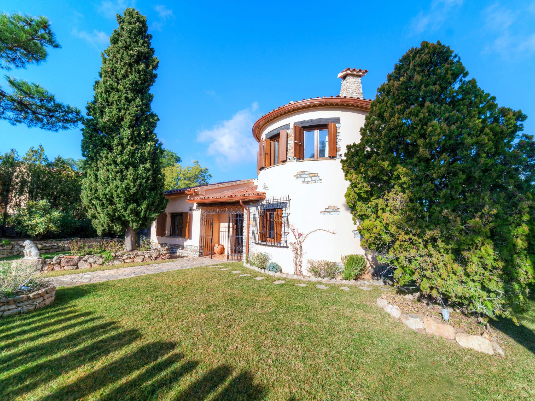 Foto 4 - Casa de 4 quartos em Begur com jardim e terraço