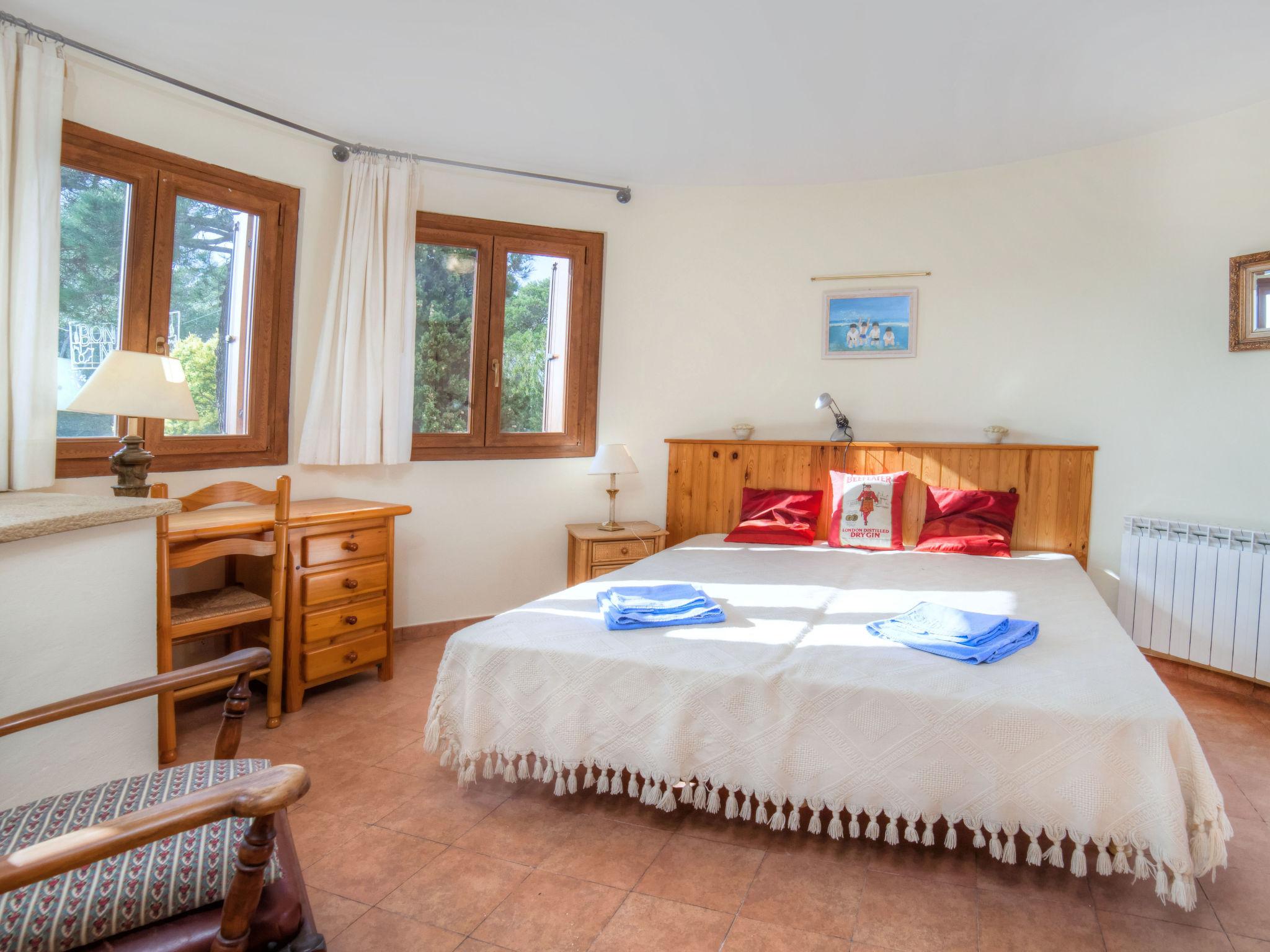 Foto 18 - Casa con 4 camere da letto a Begur con terrazza e vista mare