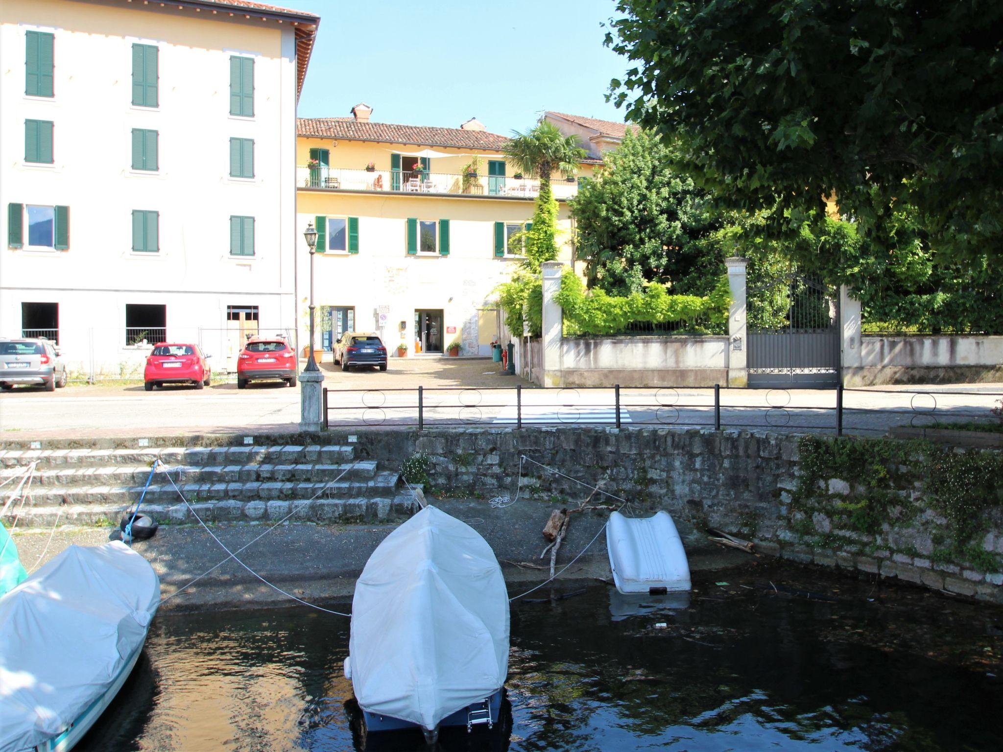 Photo 28 - Appartement de 2 chambres à Porto Valtravaglia avec terrasse et vues sur la montagne