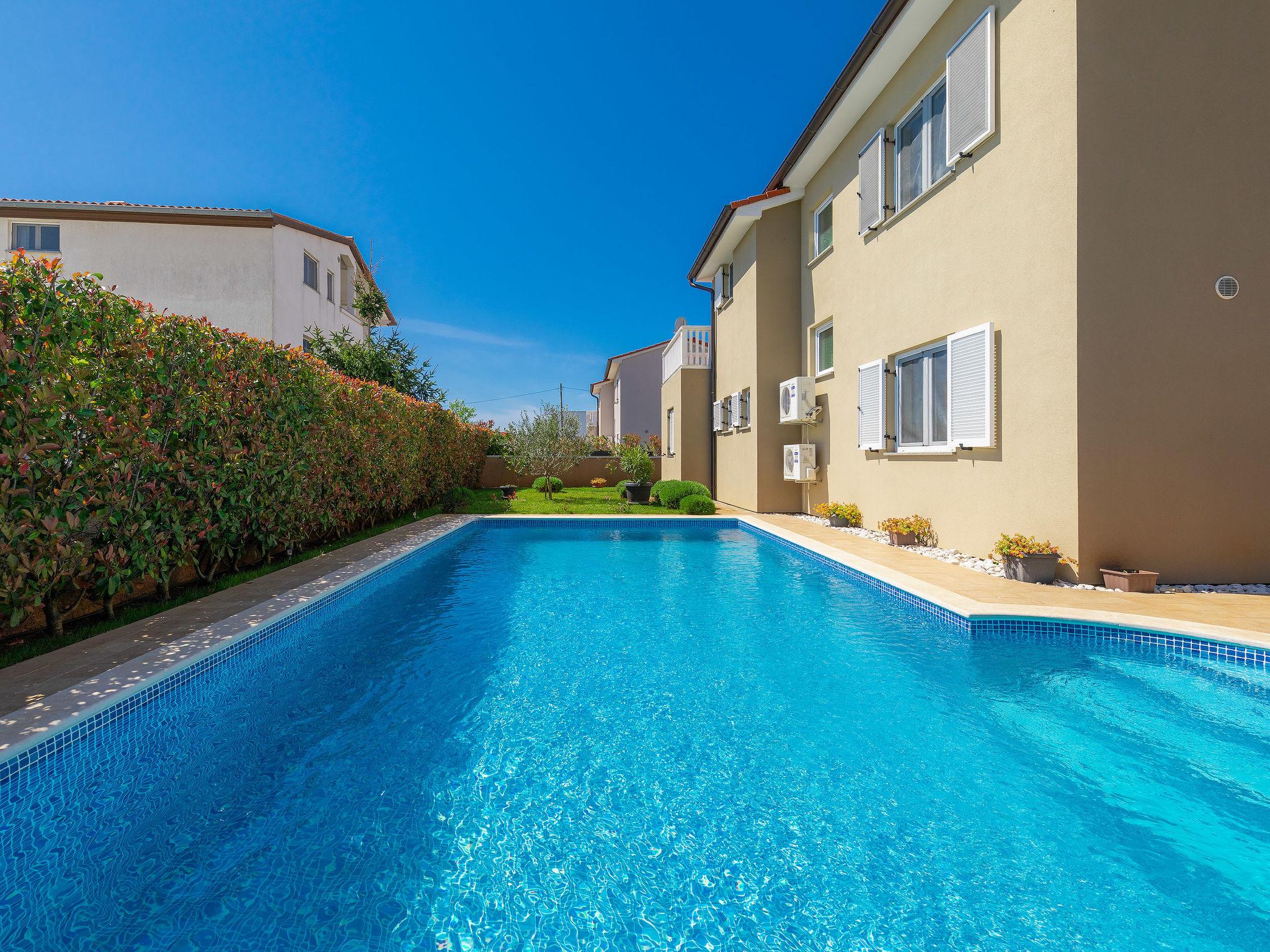 Foto 36 - Casa de 3 habitaciones en Marčana con piscina privada y vistas al mar