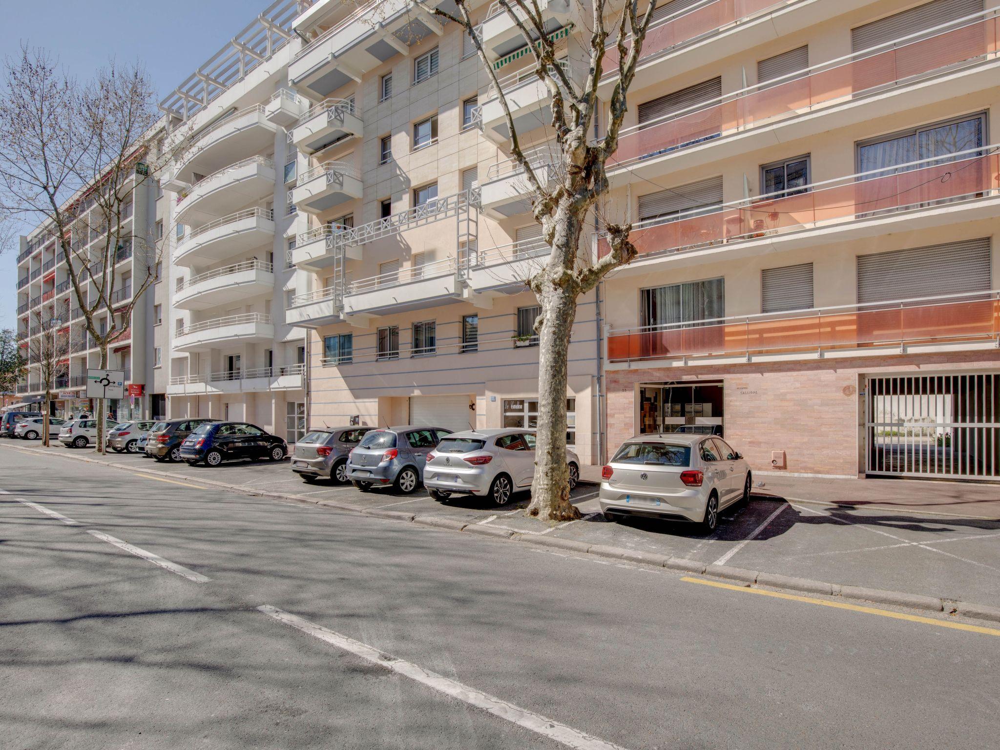 Foto 13 - Apartamento de 2 habitaciones en Arcachon con vistas al mar