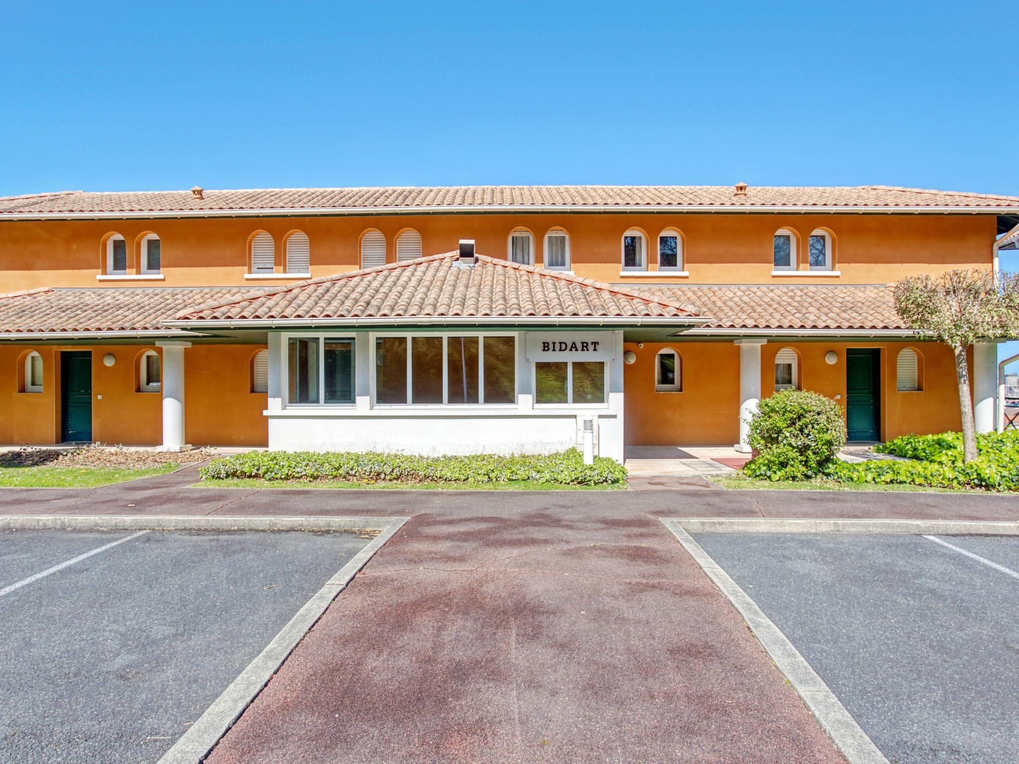 Foto 2 - Apartment mit 1 Schlafzimmer in Ciboure mit schwimmbad und blick aufs meer