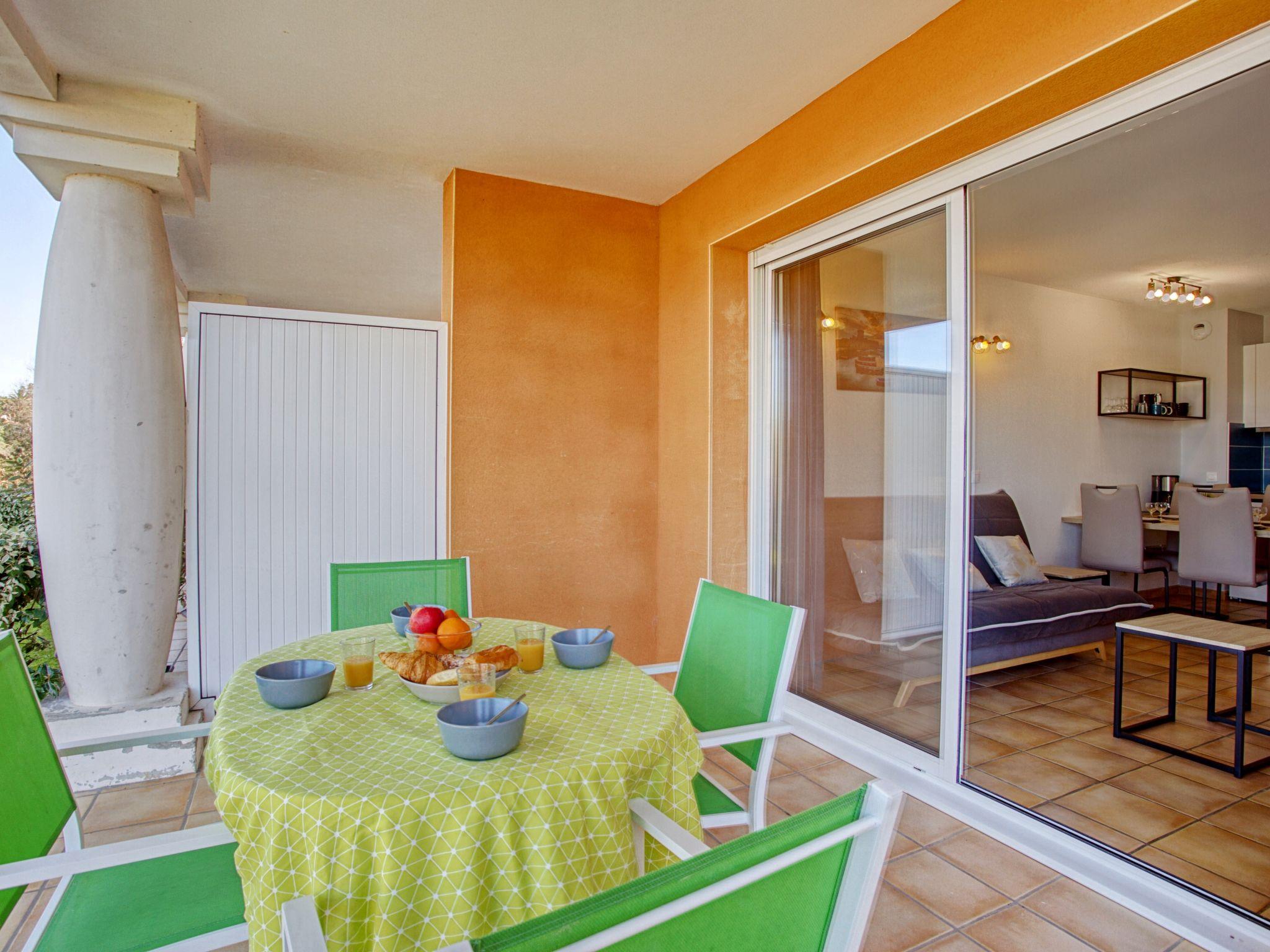 Photo 12 - 1 bedroom Apartment in Ciboure with swimming pool and sea view