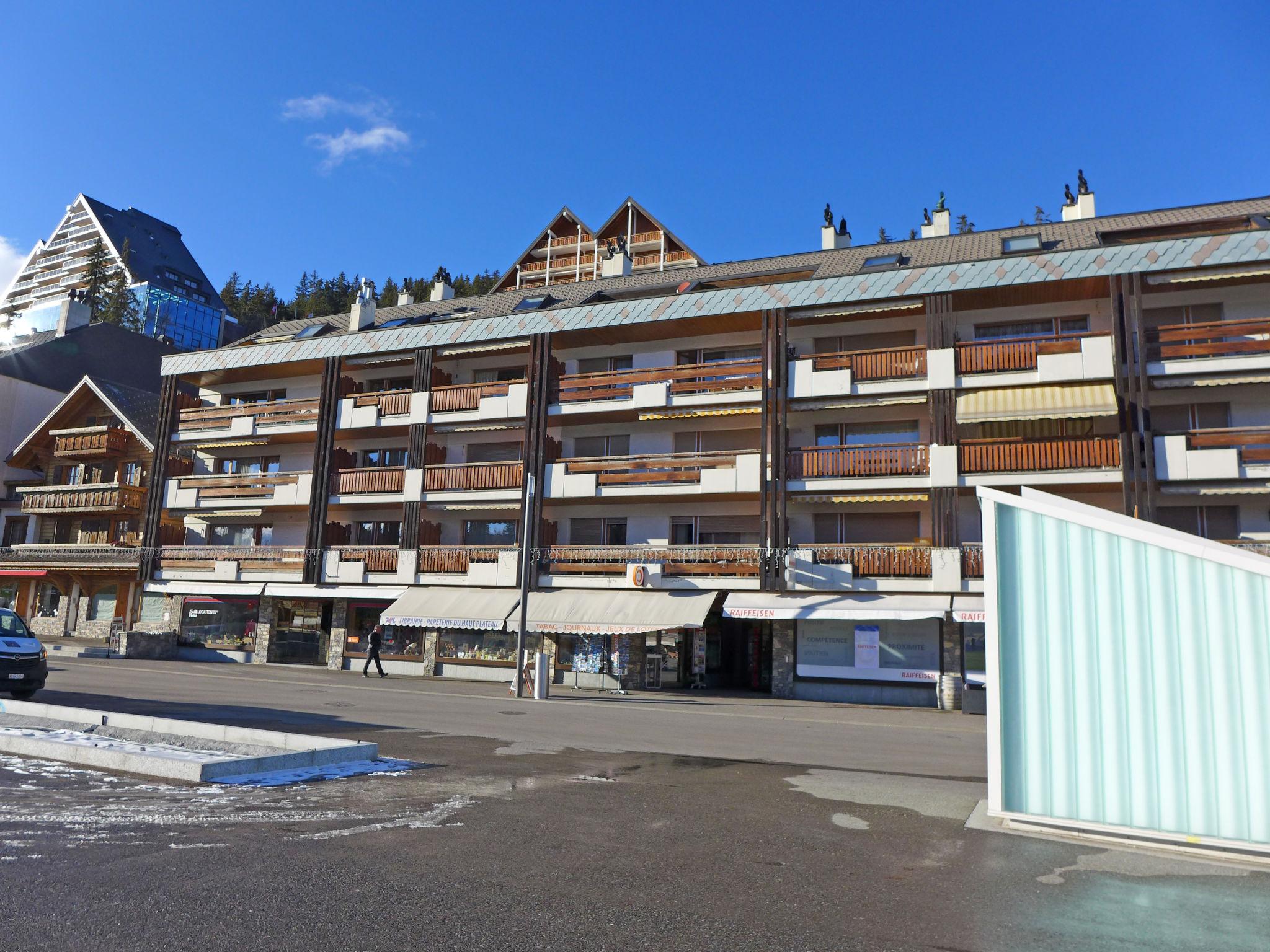 Foto 27 - Apartamento de 2 habitaciones en Crans-Montana con vistas a la montaña