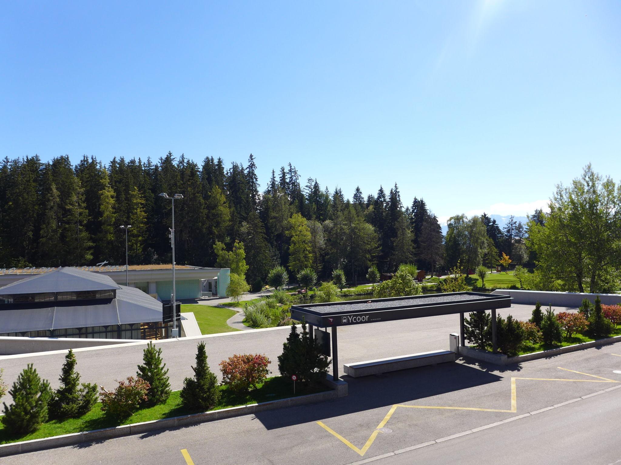 Photo 22 - Appartement de 2 chambres à Crans-Montana avec vues sur la montagne