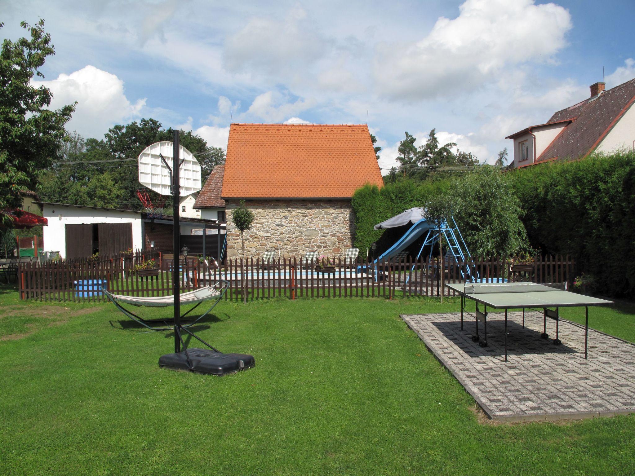 Photo 21 - Maison de 4 chambres à Neurazy avec piscine privée et jardin