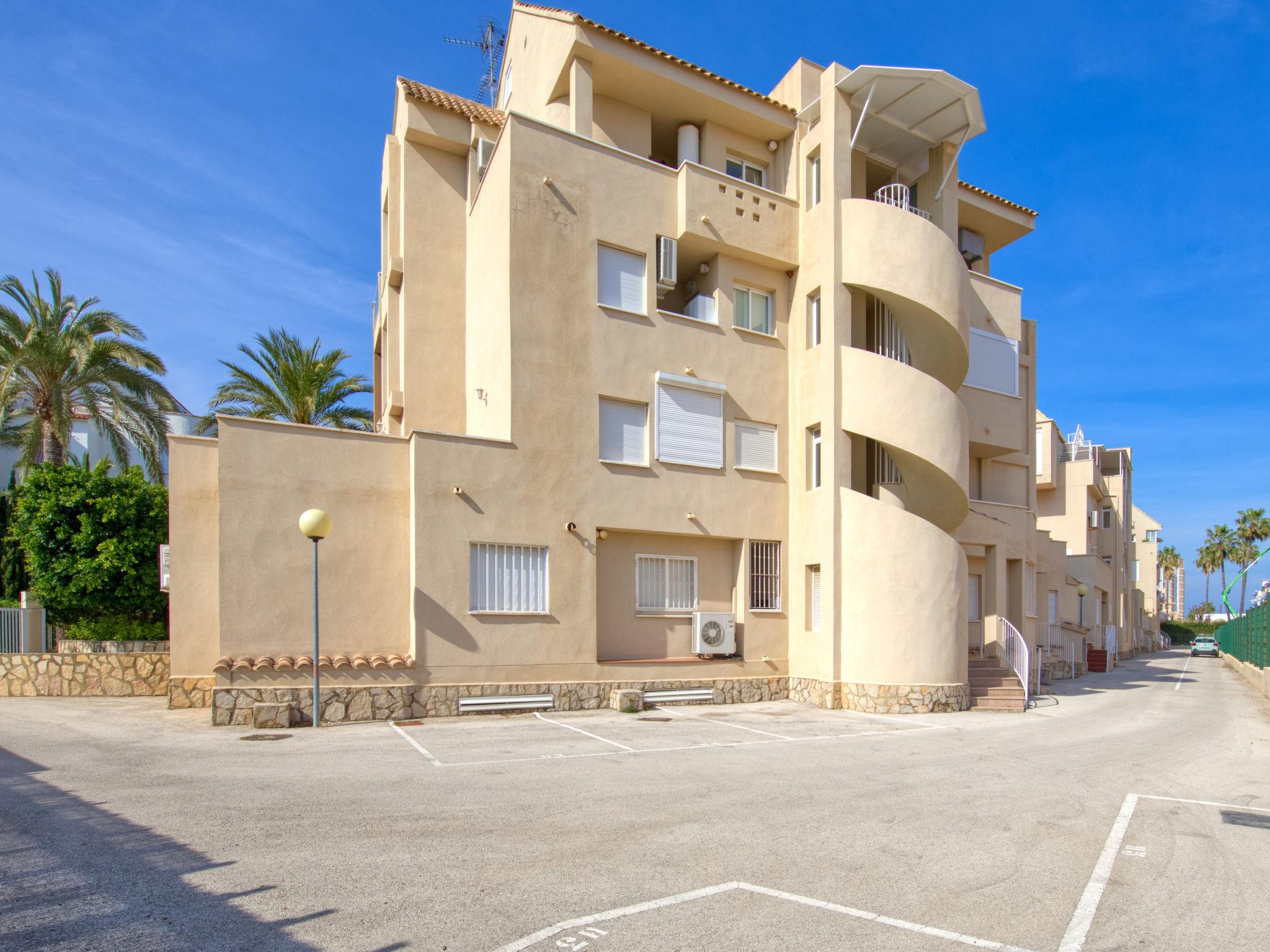 Foto 17 - Apartamento de 2 habitaciones en Dénia con piscina y vistas al mar