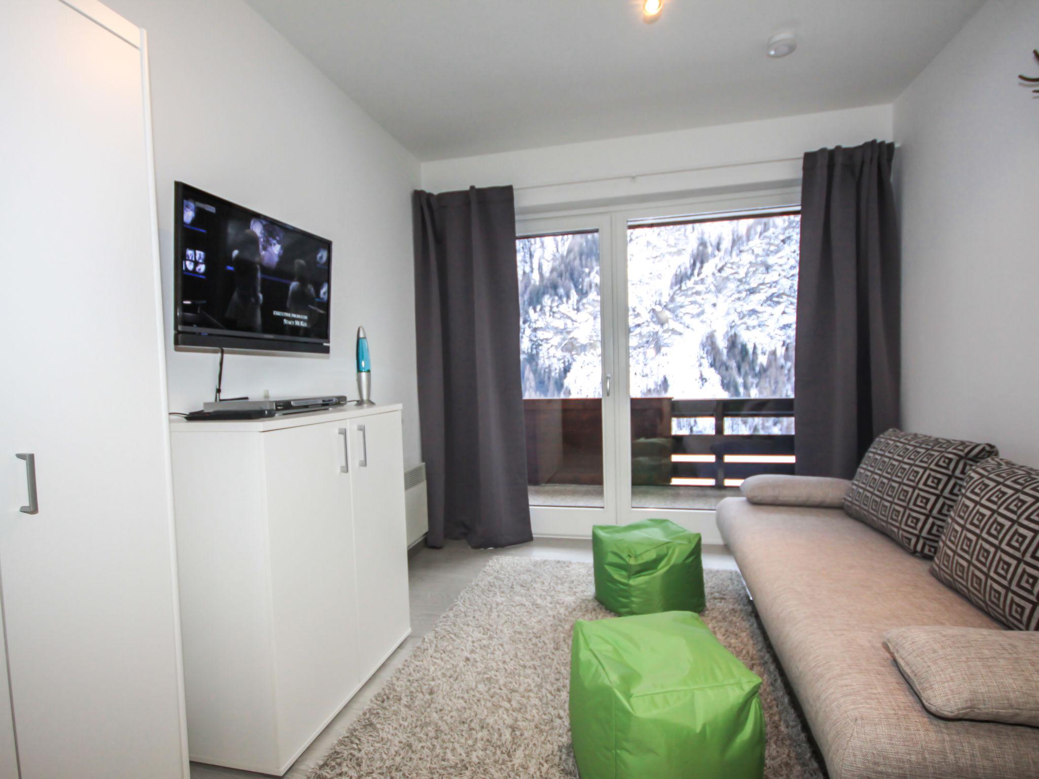 Foto 6 - Apartamento en Heiligenblut am Großglockner con vistas a la montaña