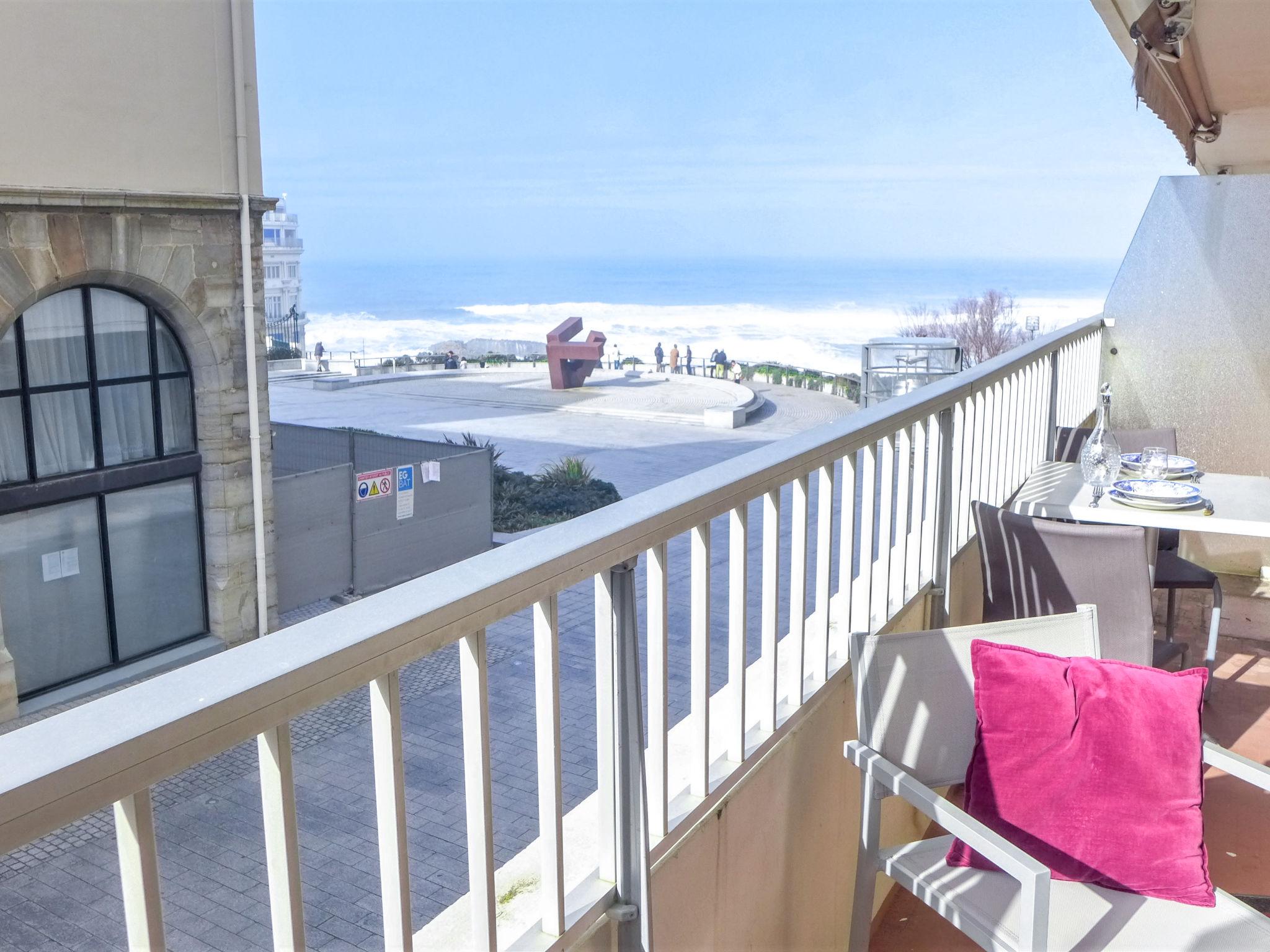 Foto 15 - Apartamento de 3 habitaciones en Biarritz con vistas al mar