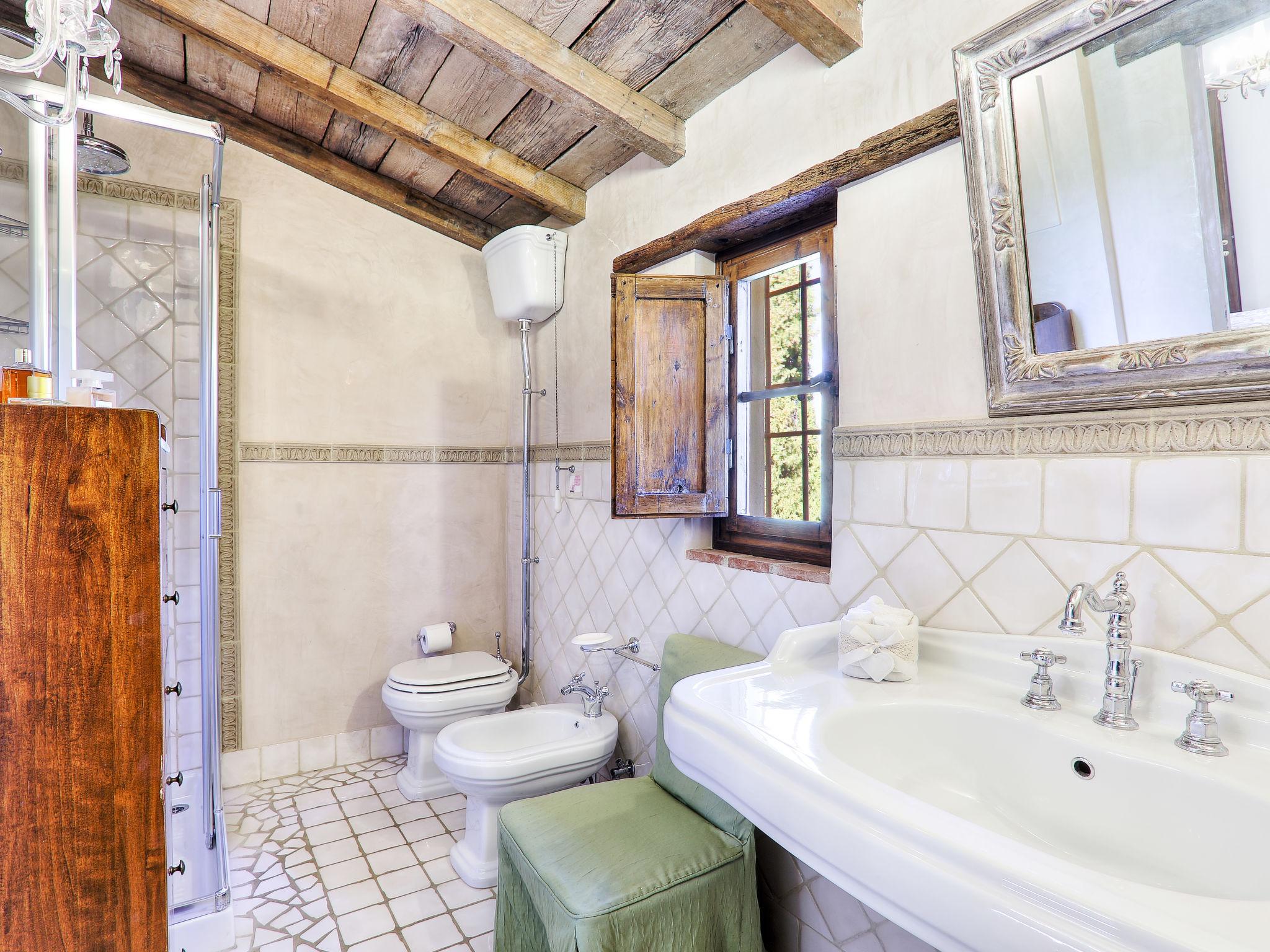 Foto 28 - Casa con 5 camere da letto a Gambassi Terme con piscina privata e giardino