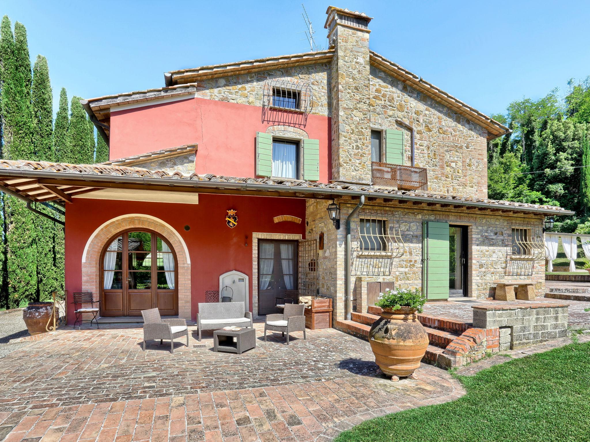 Foto 4 - Casa de 5 quartos em Gambassi Terme com piscina privada e jardim