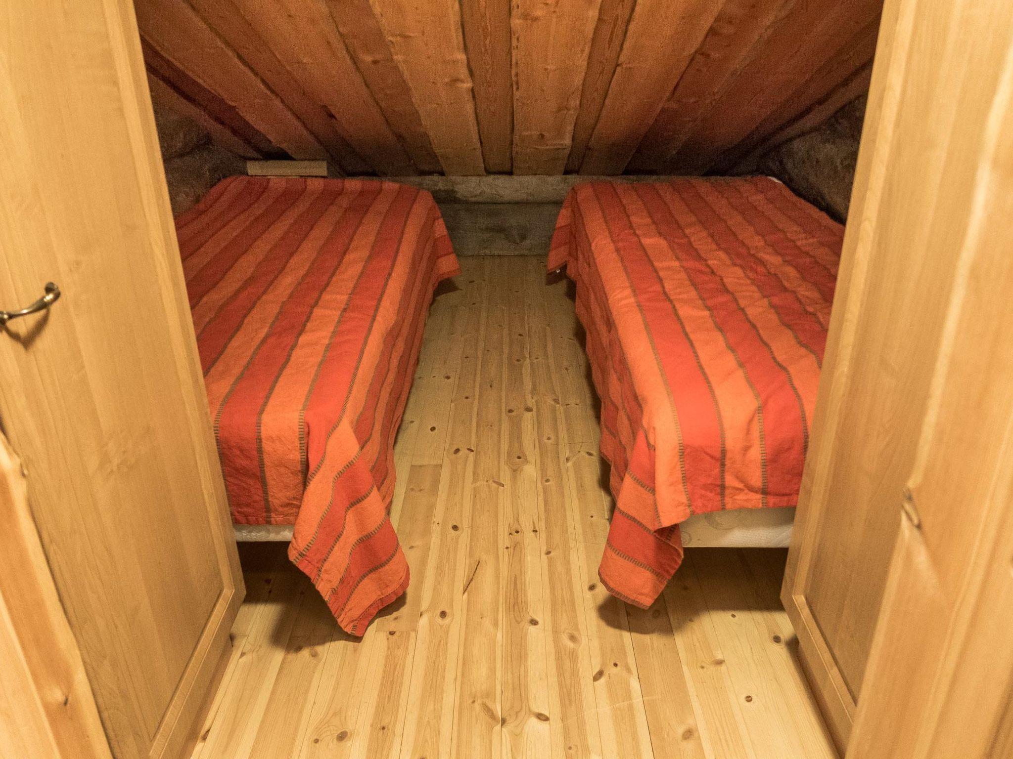 Foto 17 - Casa de 9 quartos em Kuusamo com sauna e vista para a montanha