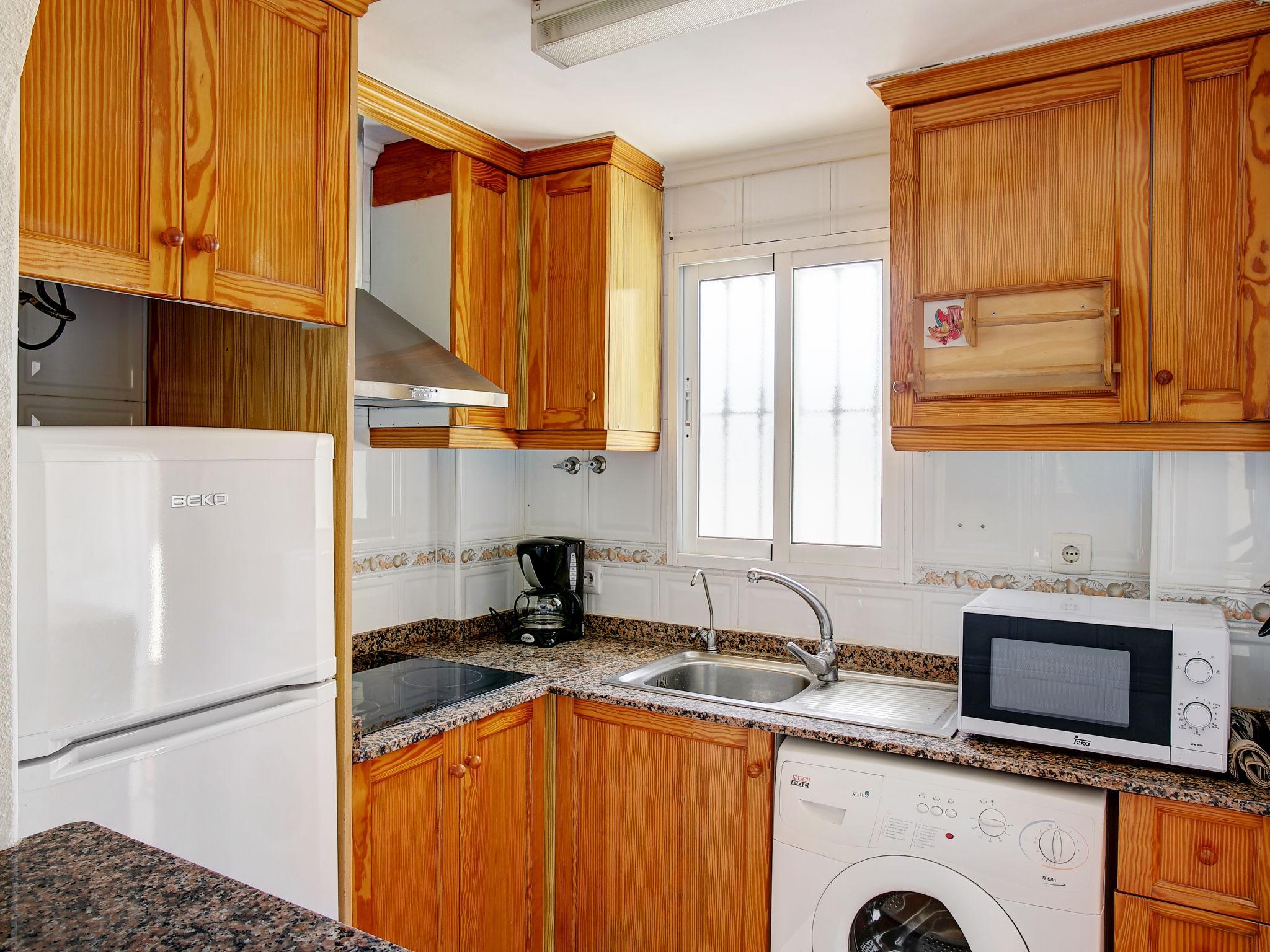 Photo 6 - 2 bedroom Apartment in Dénia with swimming pool and sea view