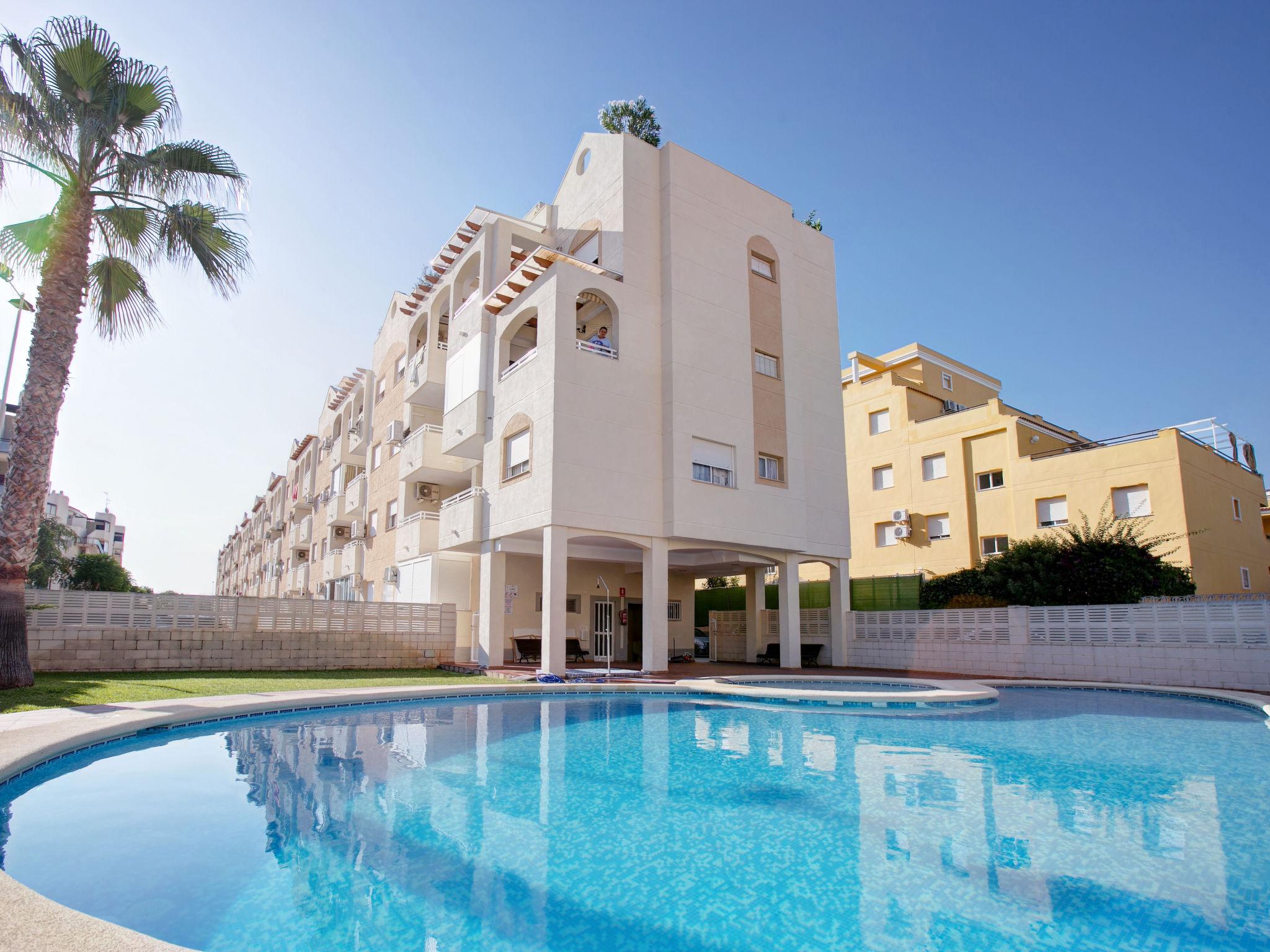 Foto 12 - Apartamento de 2 quartos em Dénia com piscina e vistas do mar