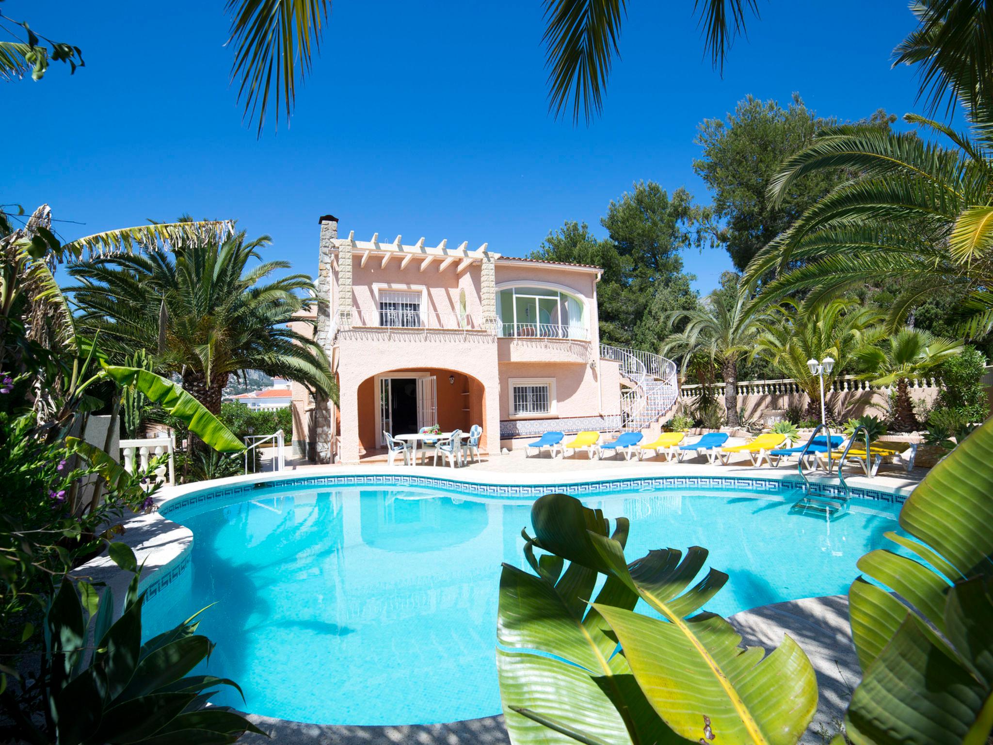 Photo 1 - Maison de 5 chambres à Calp avec piscine privée et vues à la mer